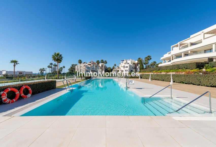 Resale - Apartment - Estepona - Estepona Centro