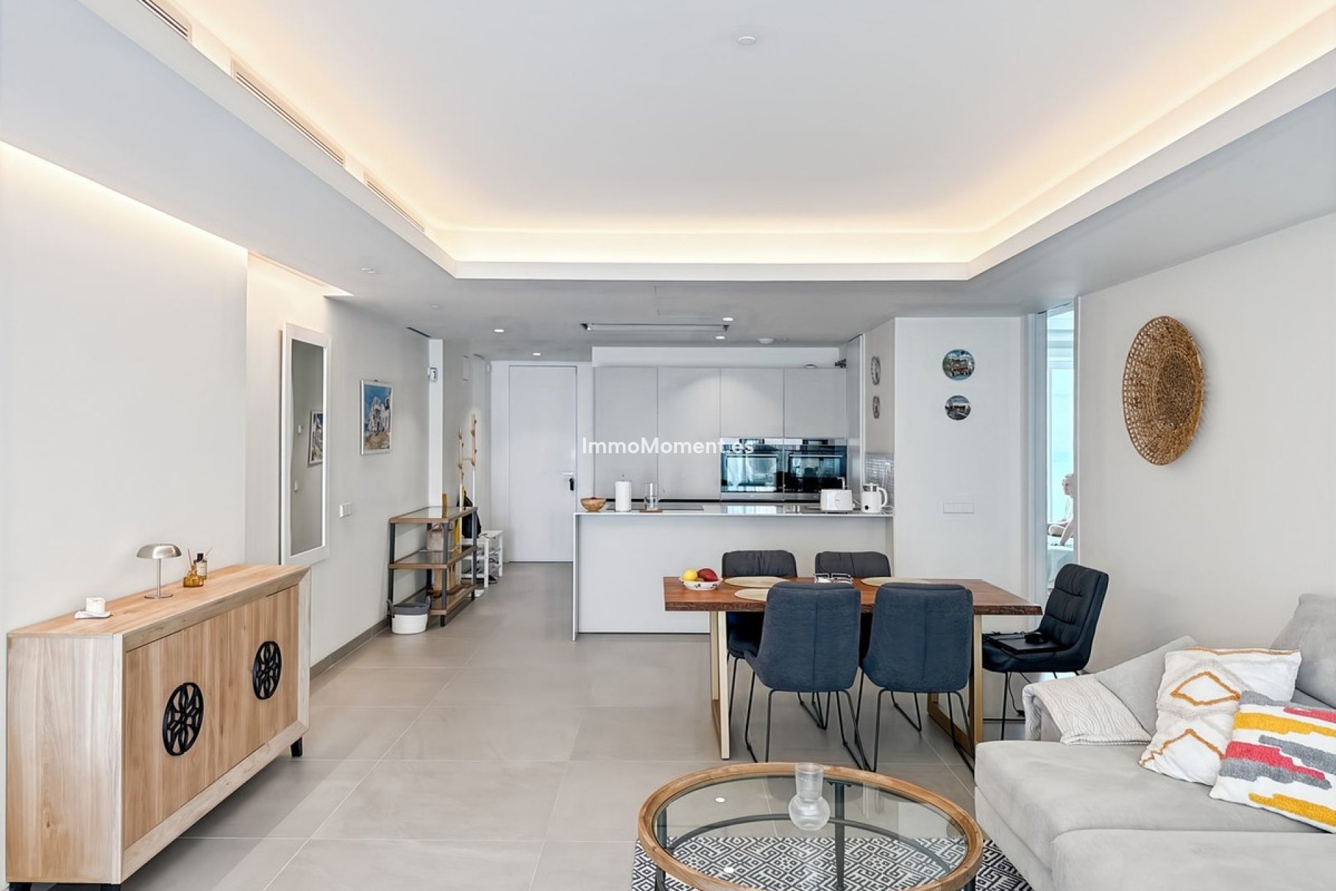 Resale - Apartment - Estepona - Estepona Centro