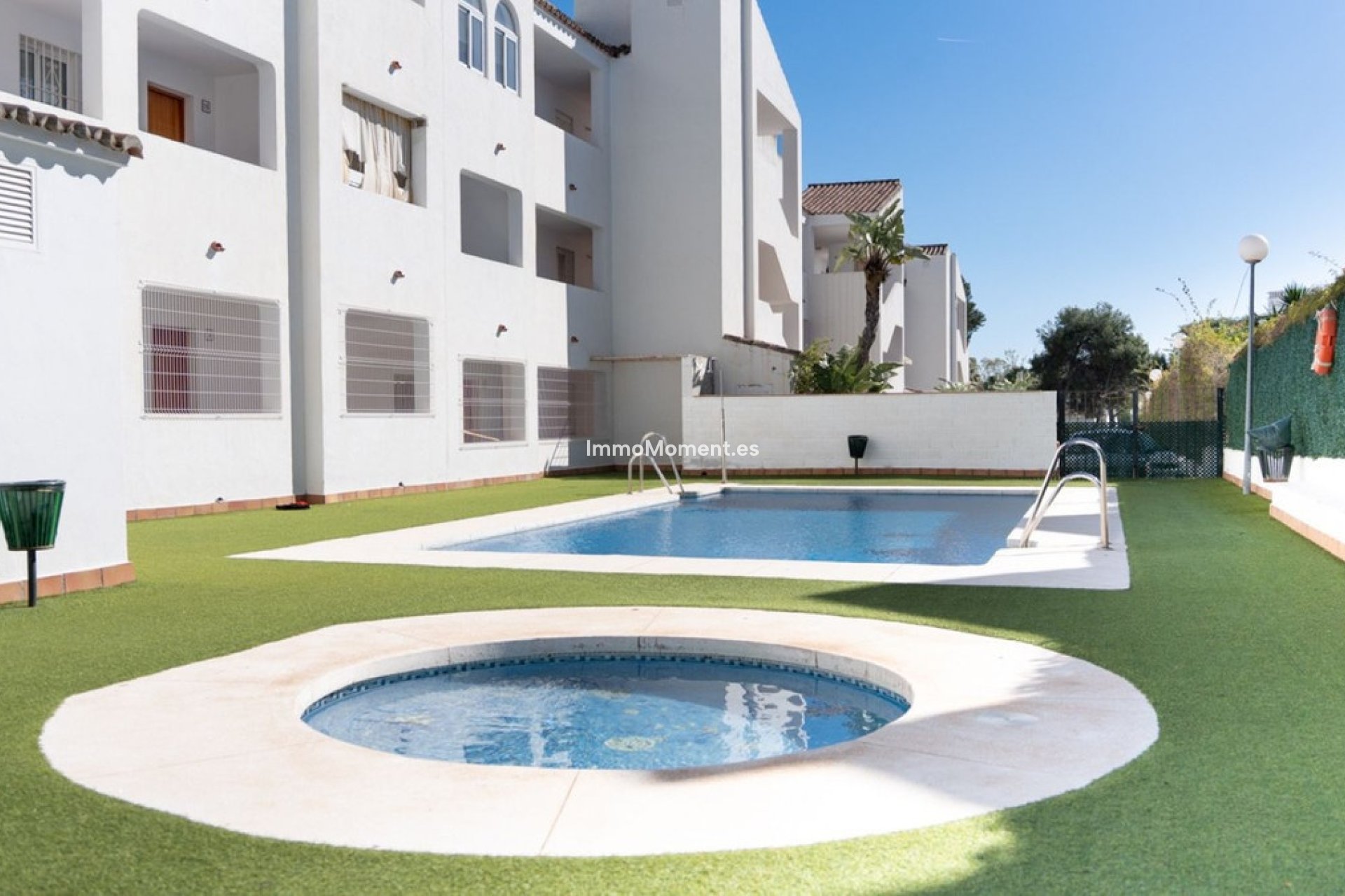 Resale - Apartment - Estepona - Estepona Centro