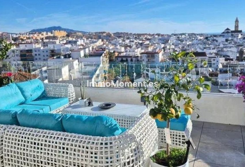 Resale - Apartment - Estepona - Estepona Centro