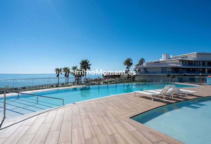 Resale - Apartment - Estepona - Estepona Centro