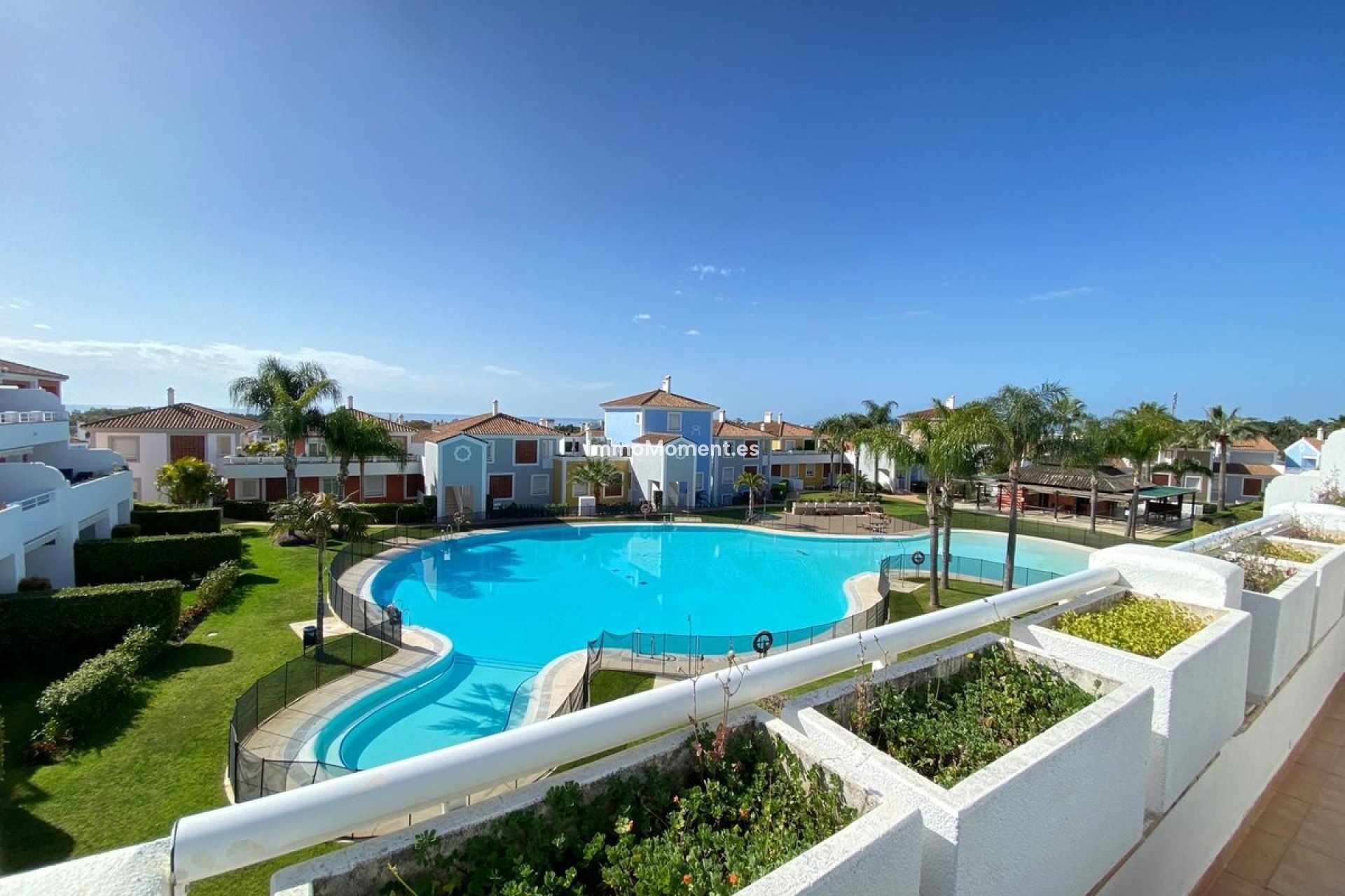 Resale - Apartment - Estepona - Estepona Centro