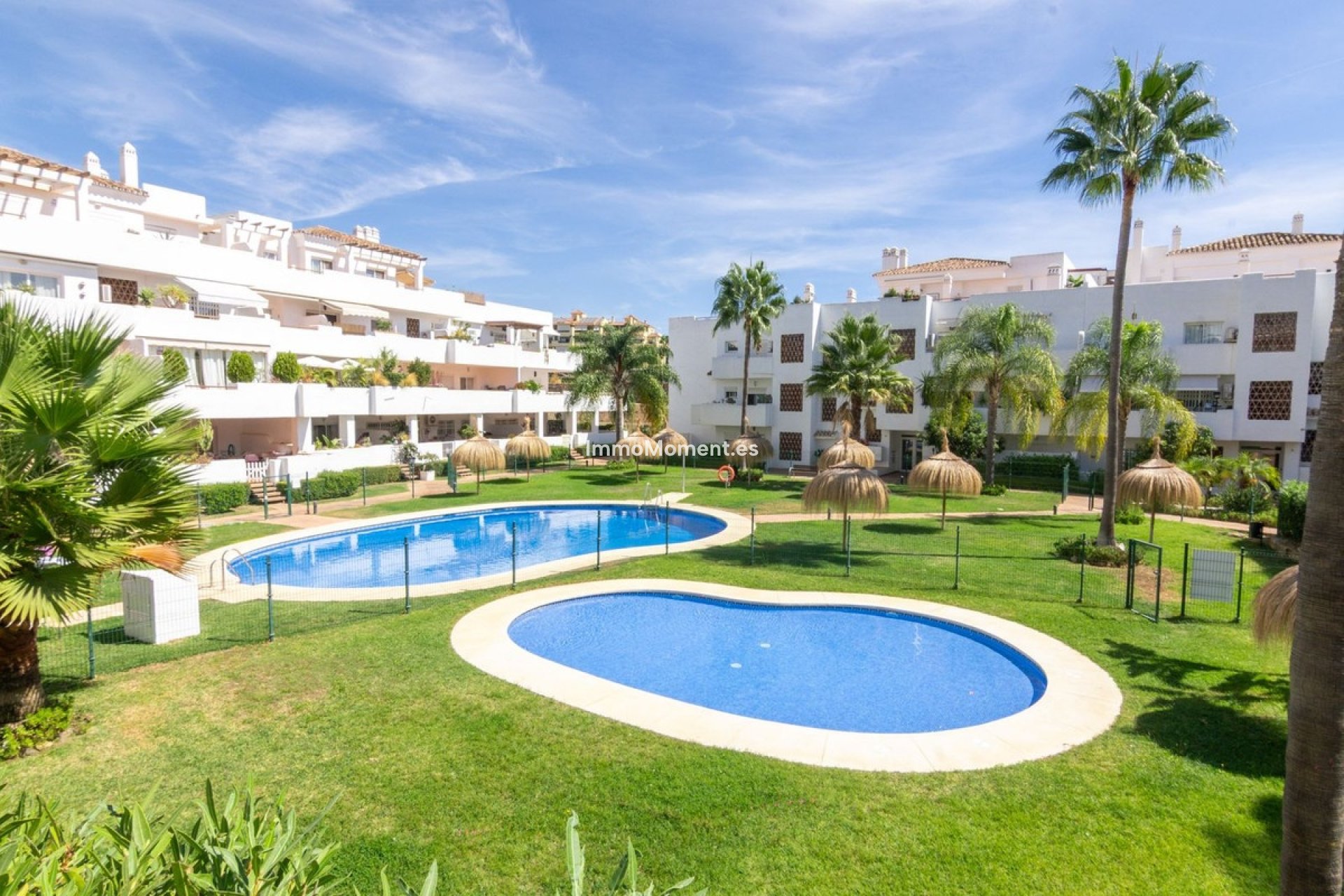 Resale - Apartment - Estepona - Estepona Centro