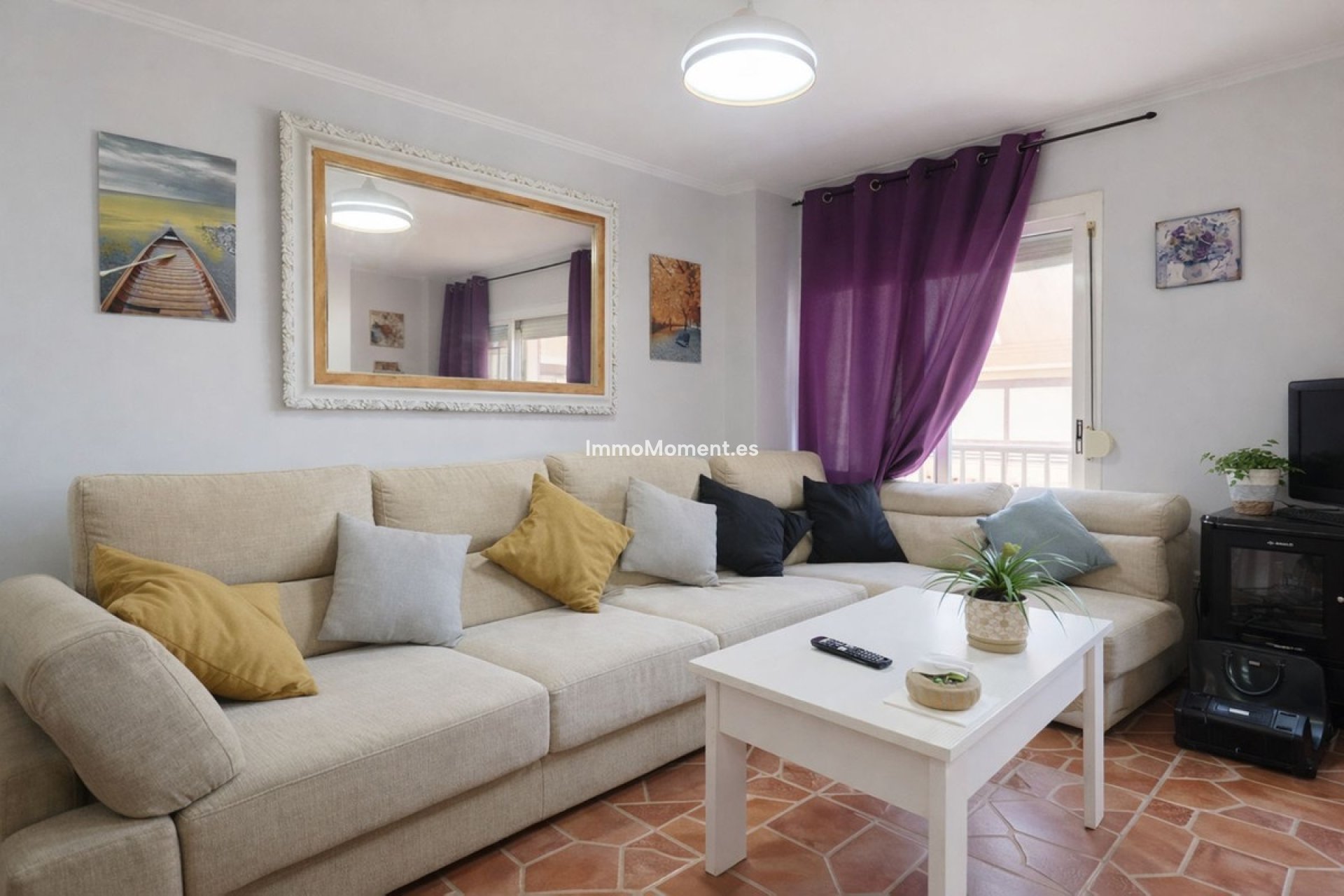 Resale - Apartment - Estepona - Estepona Centro