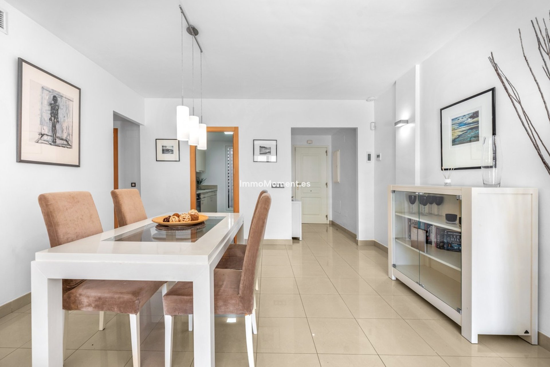 Resale - Apartment - Estepona - Estepona Centro