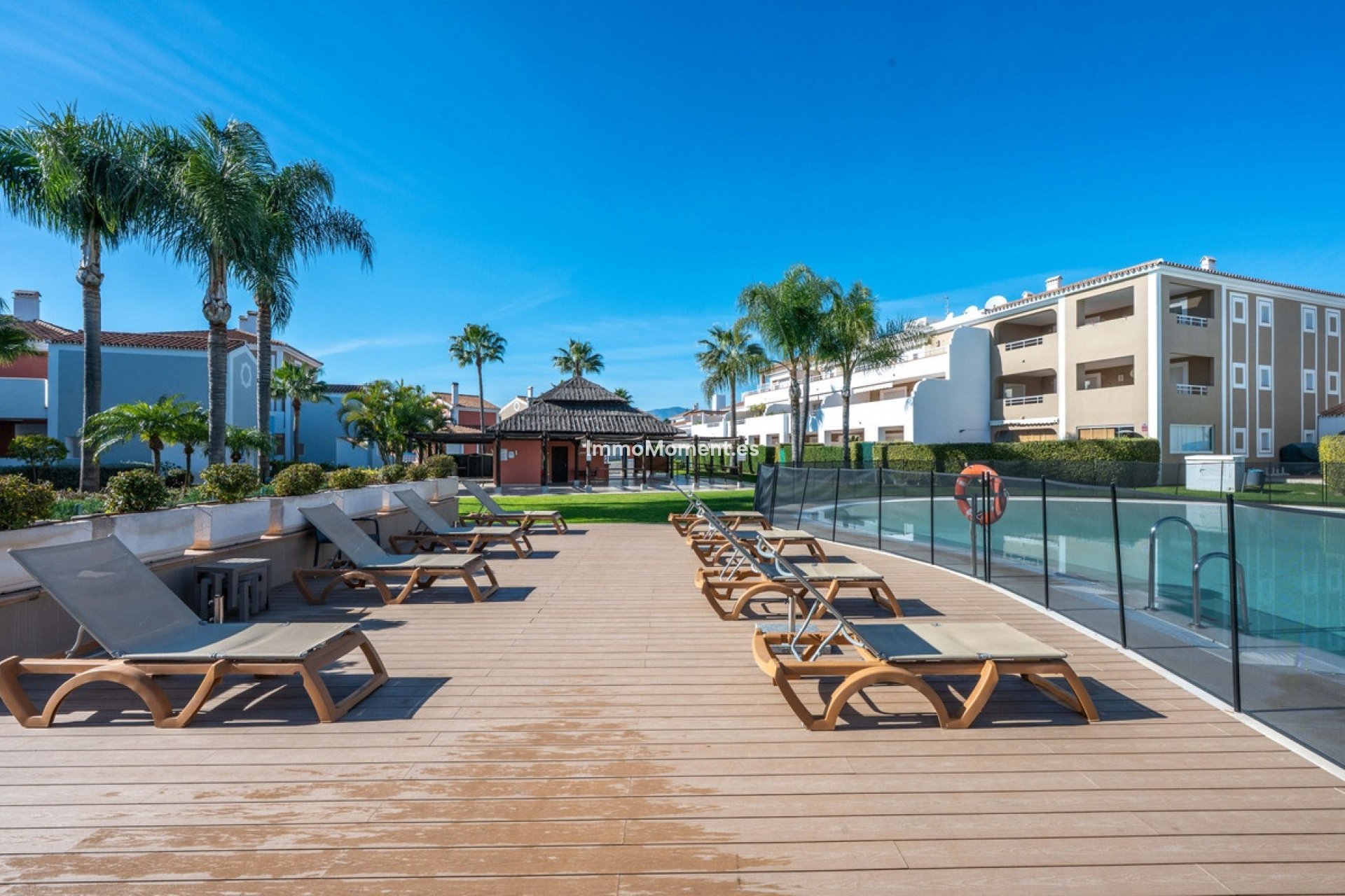 Resale - Apartment - Estepona - Estepona Centro