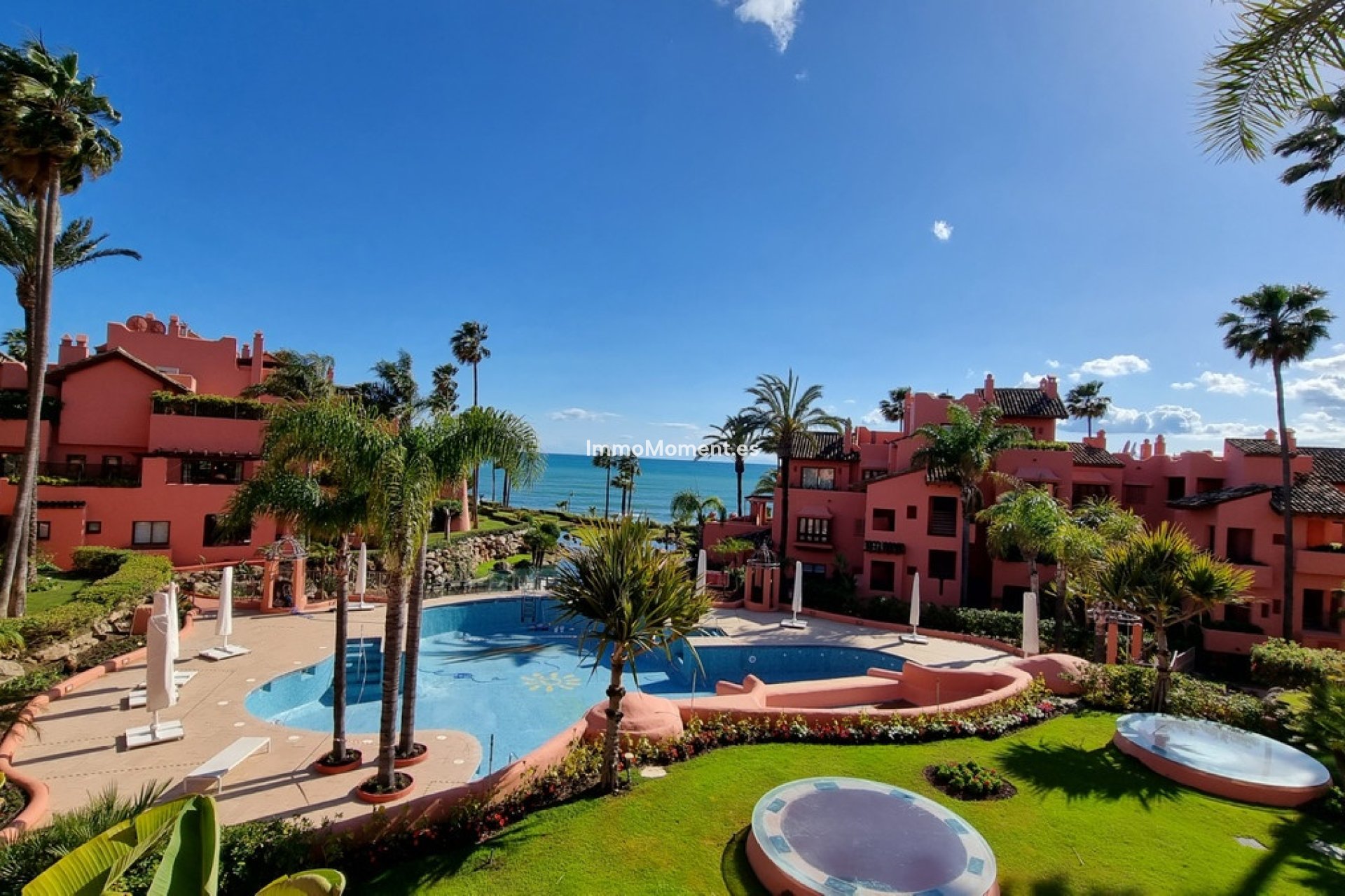Resale - Apartment - Estepona - Estepona Centro