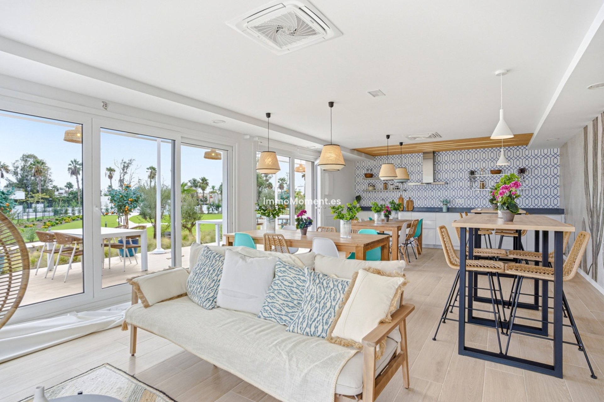 Resale - Apartment - Estepona - Estepona Centro