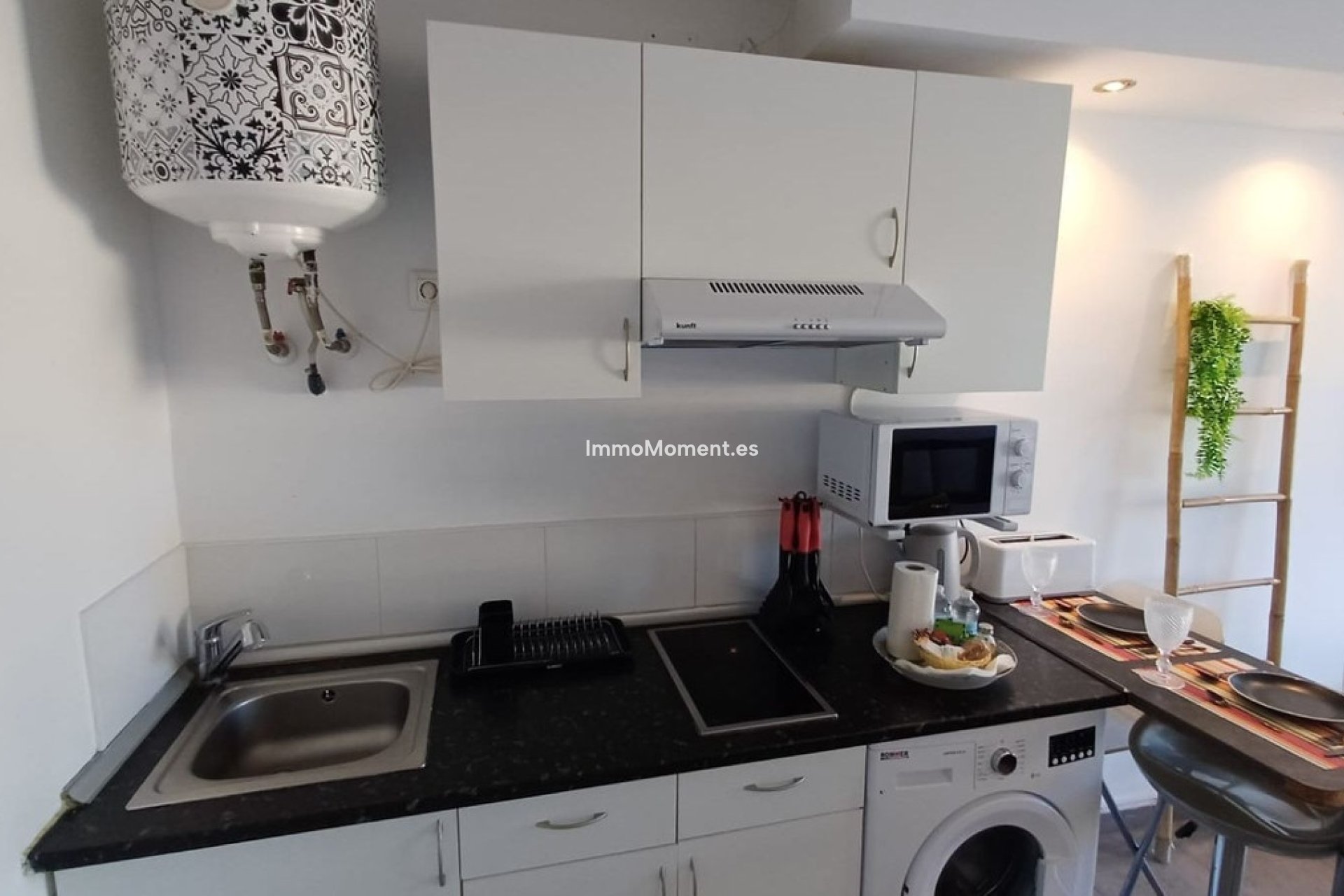 Resale - Apartment - Estepona - Estepona Centro