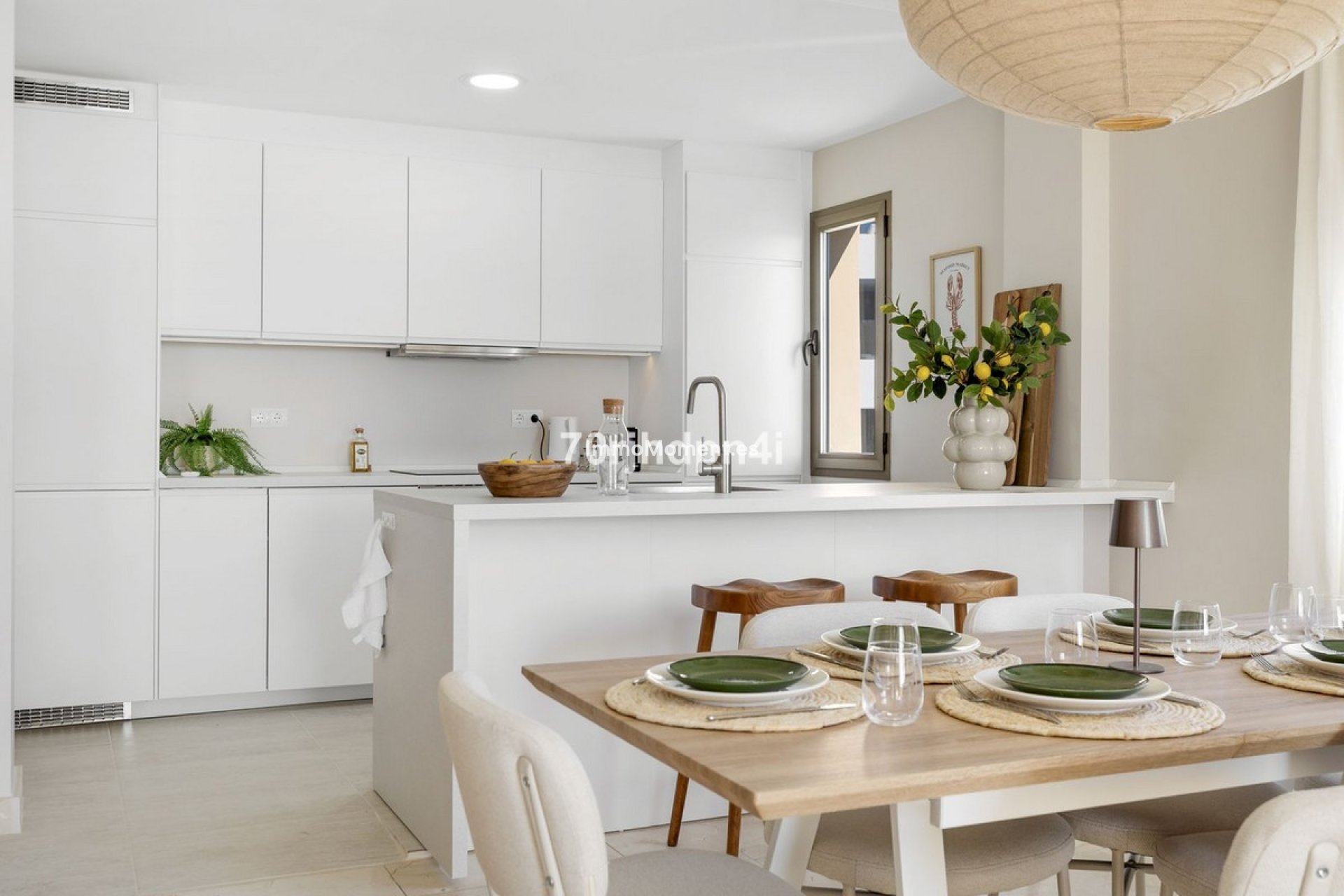 Resale - Apartment - Estepona - Estepona Centro