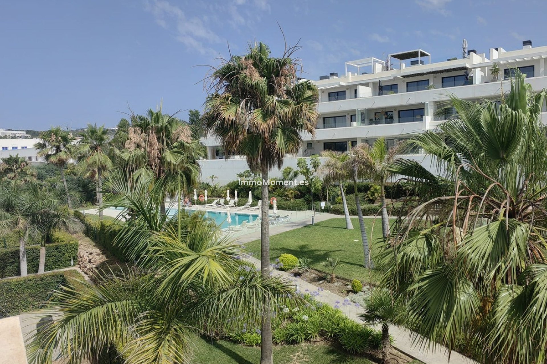 Resale - Apartment - Estepona - Estepona Centro