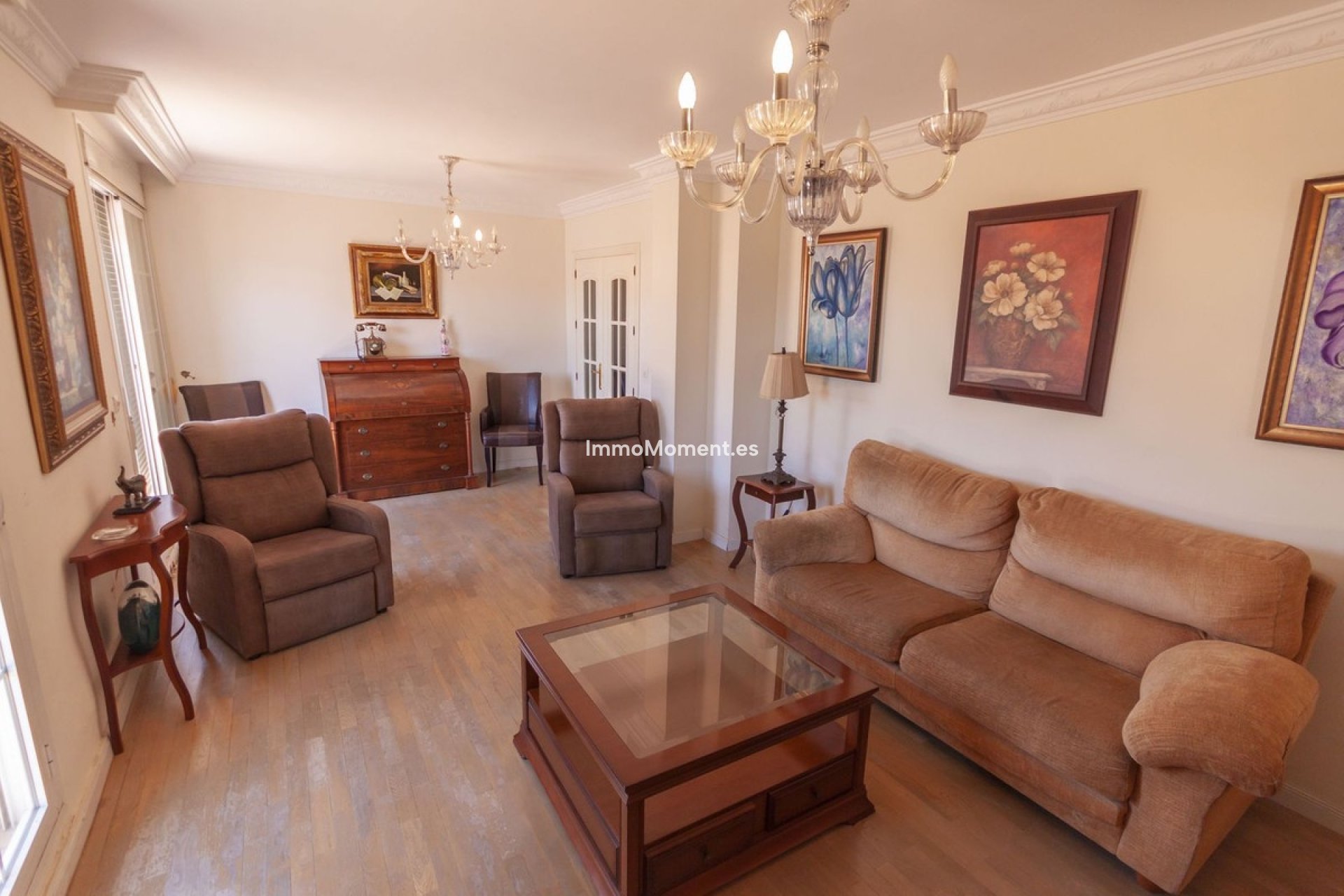 Resale - Apartment - Estepona - Estepona Centro