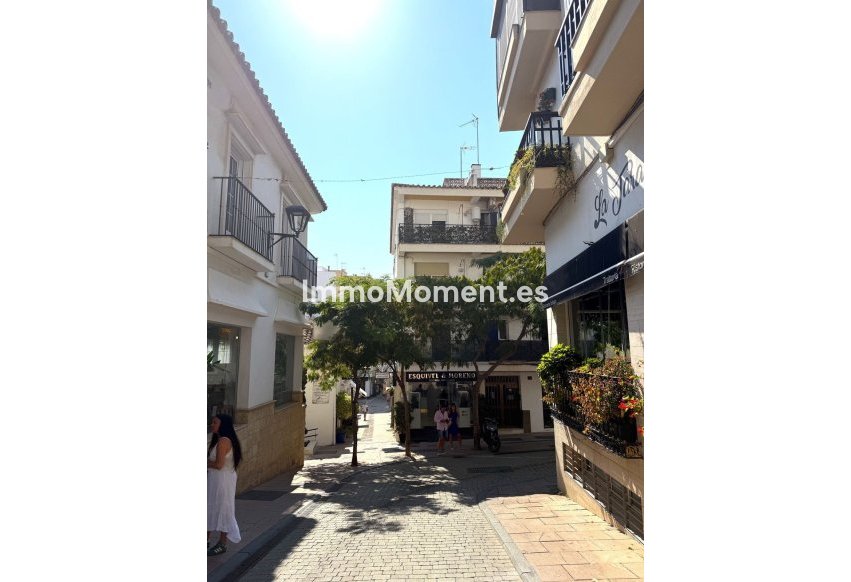 Resale - Apartment - Estepona - Estepona Centro