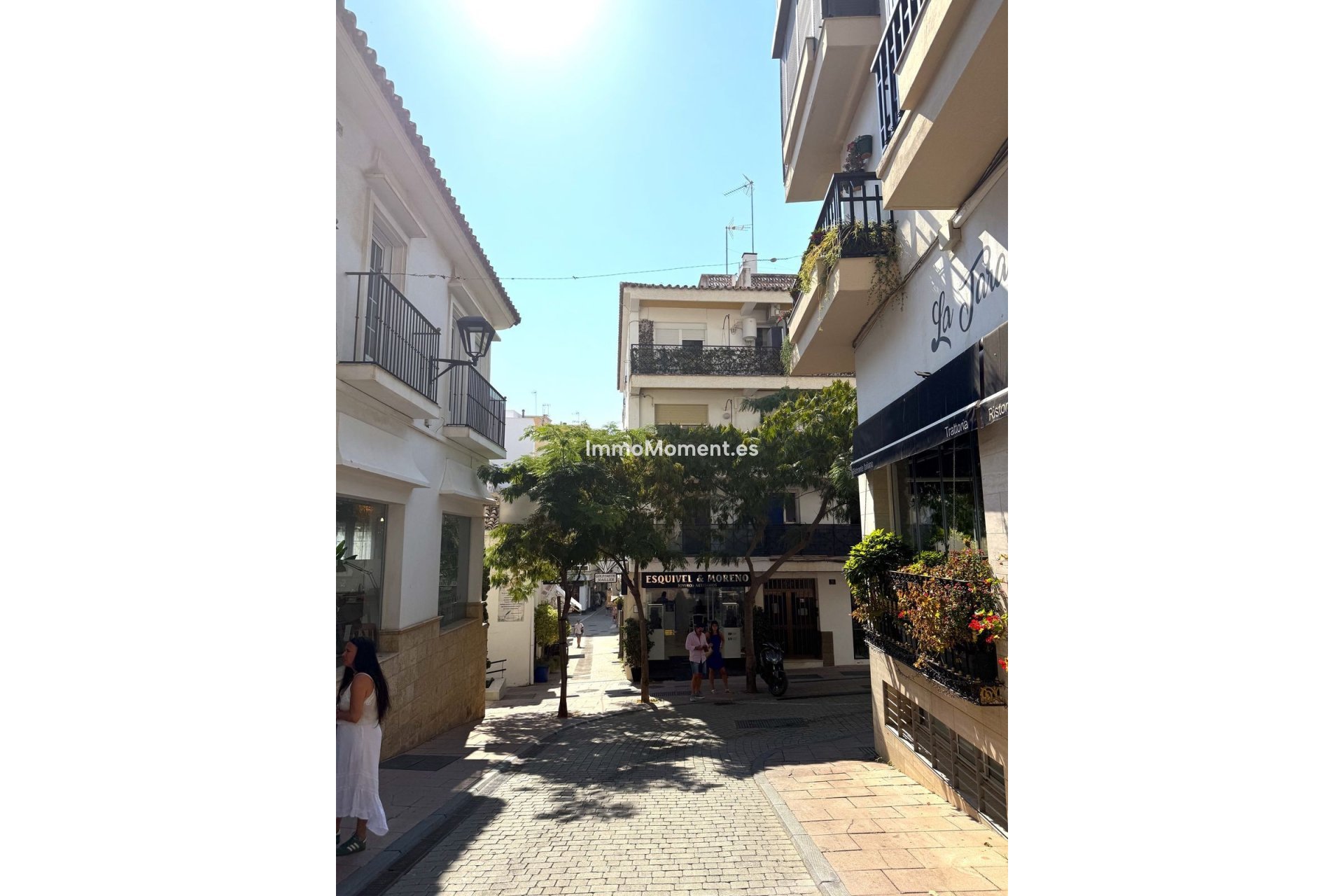 Resale - Apartment - Estepona - Estepona Centro