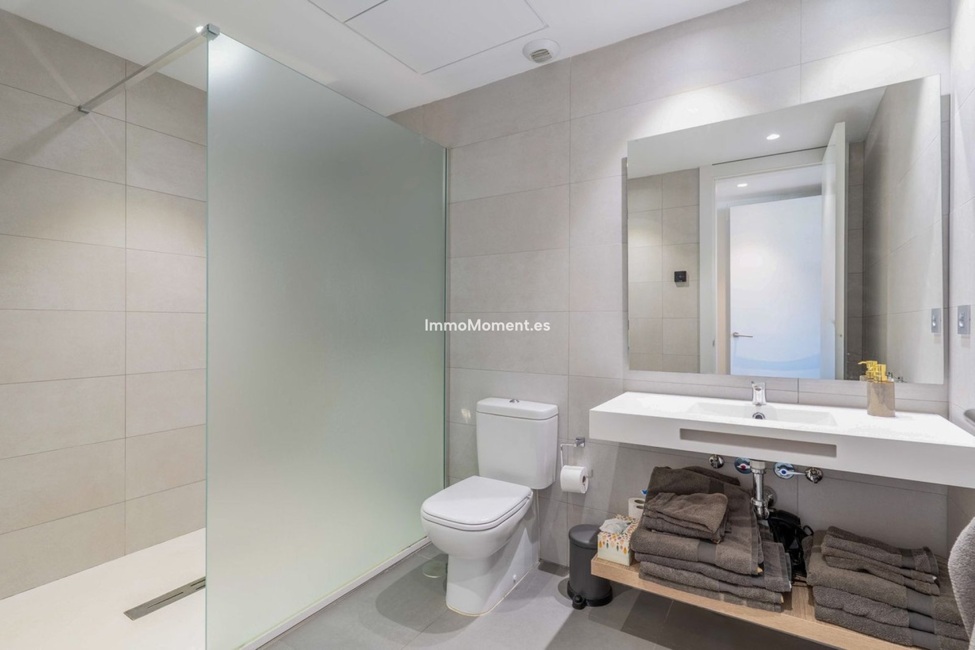 Resale - Apartment - Estepona - Estepona Centro