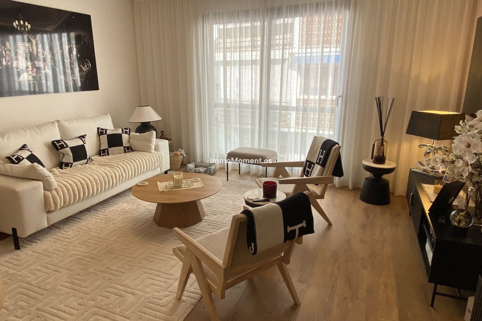 Resale - Apartment - Estepona - Estepona Centro