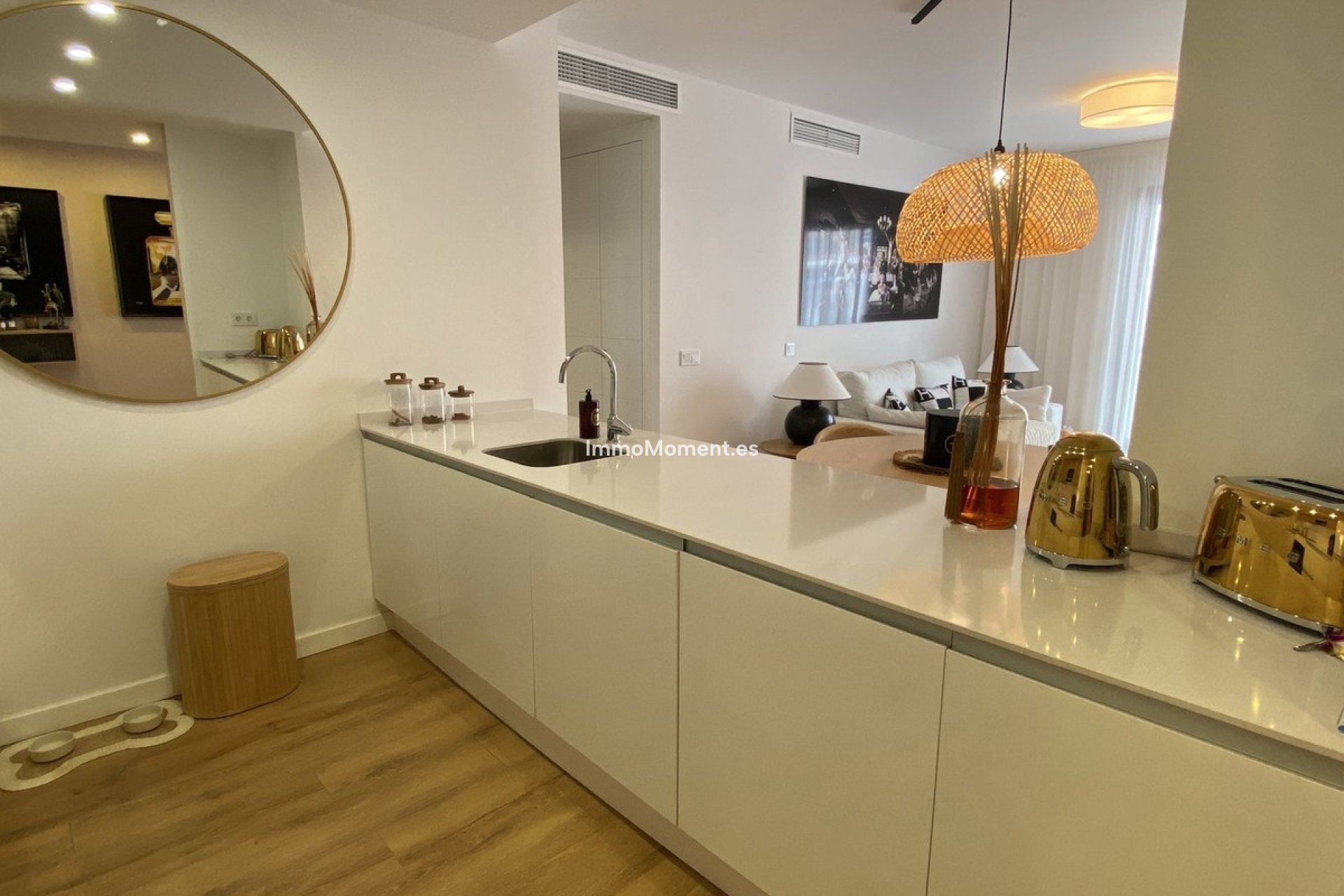 Resale - Apartment - Estepona - Estepona Centro