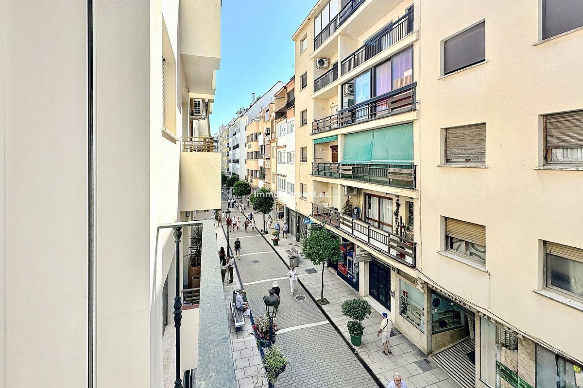 Resale - Apartment - Estepona - Estepona Centro