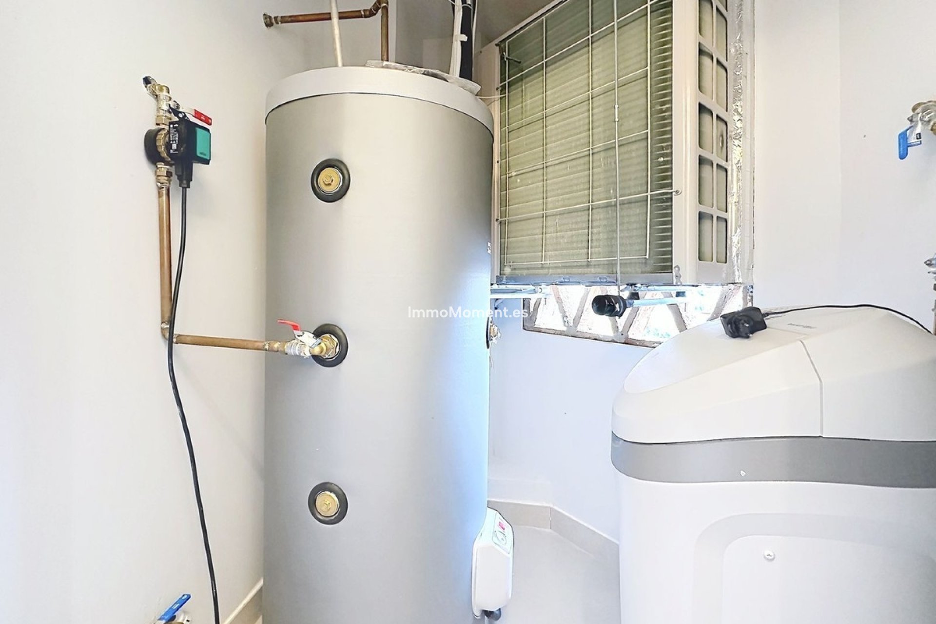 Resale - Apartment - Estepona - Estepona Centro