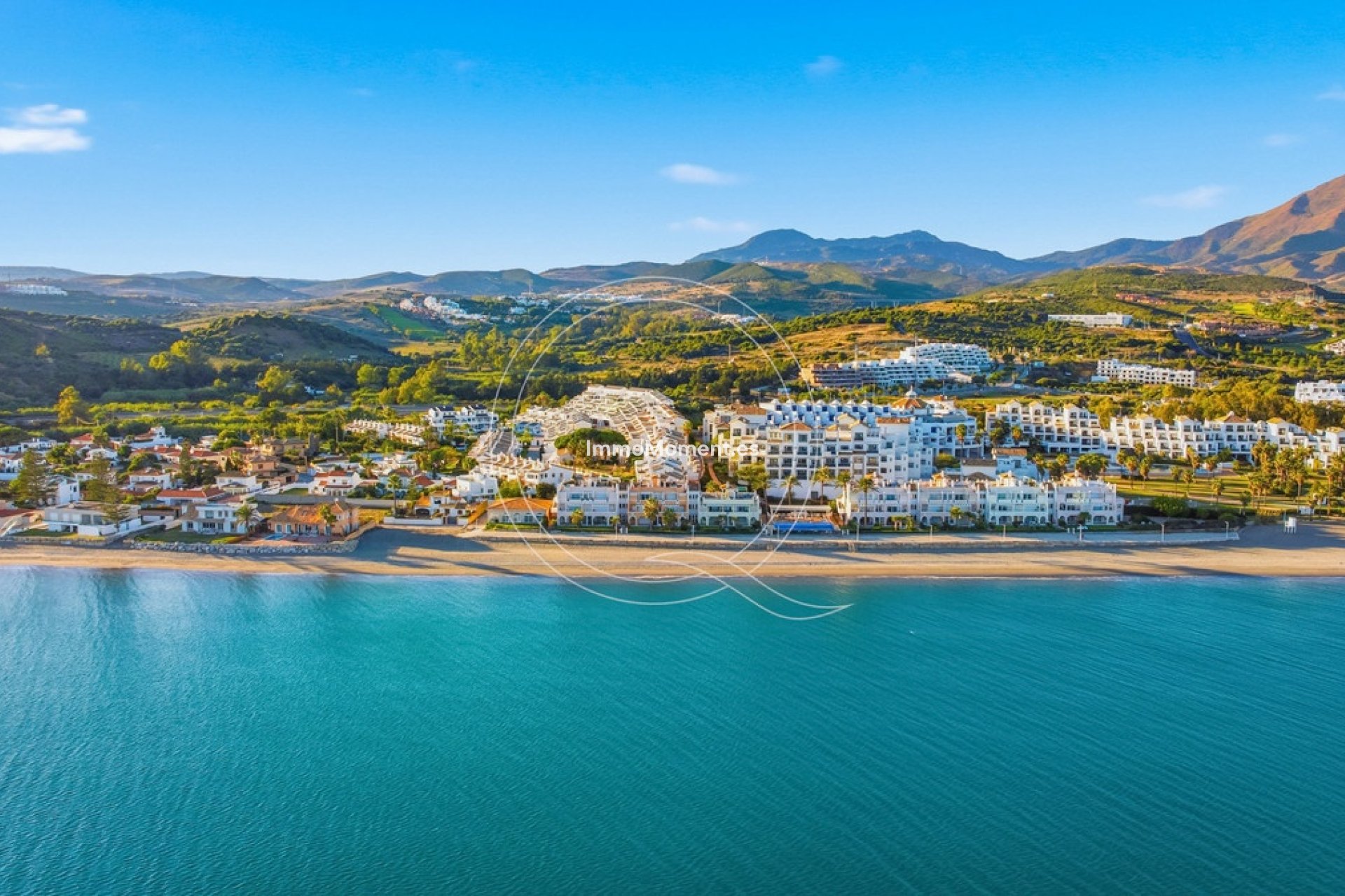 Resale - Apartment - Estepona - Estepona Centro