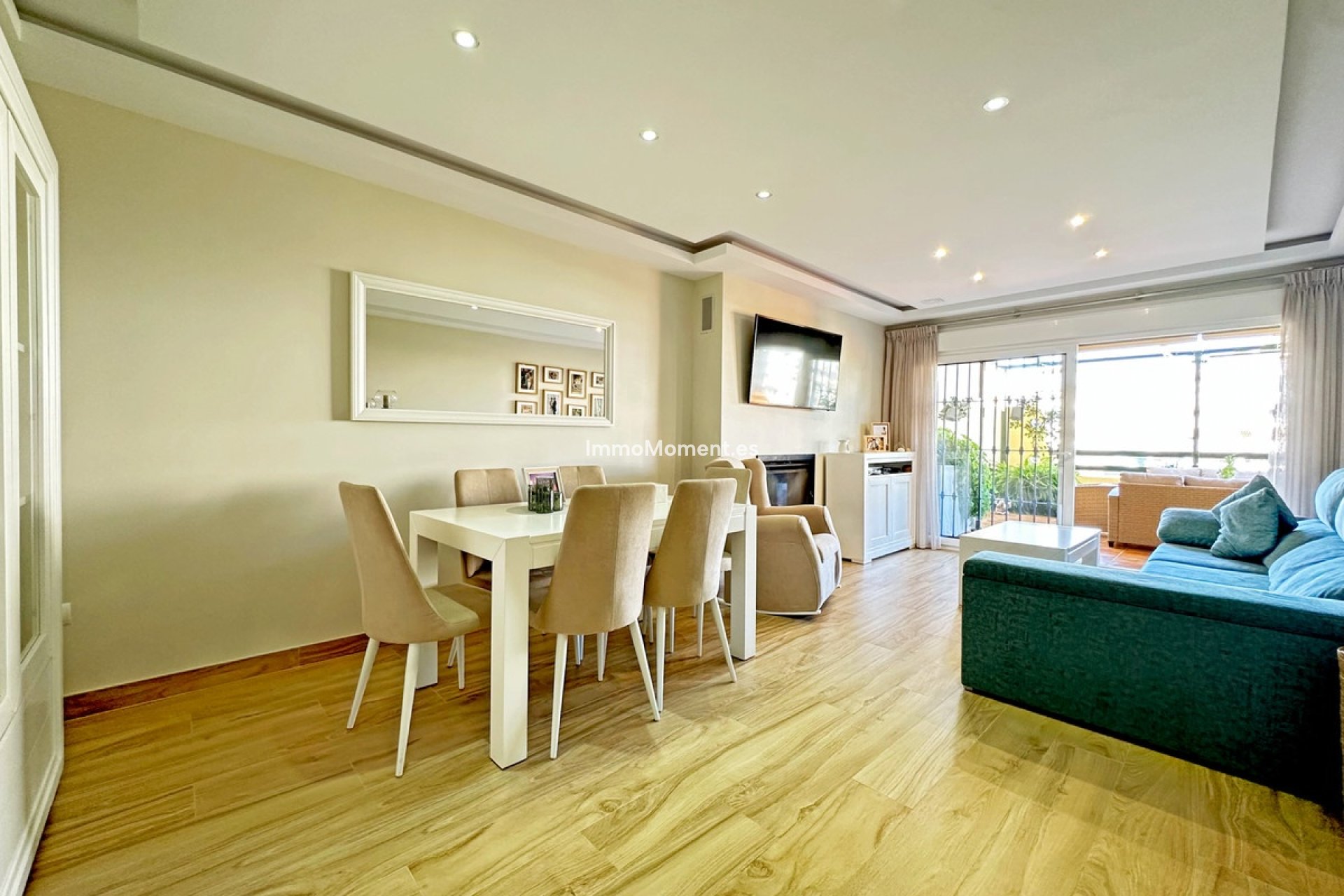 Resale - Apartment - Estepona - Estepona Centro