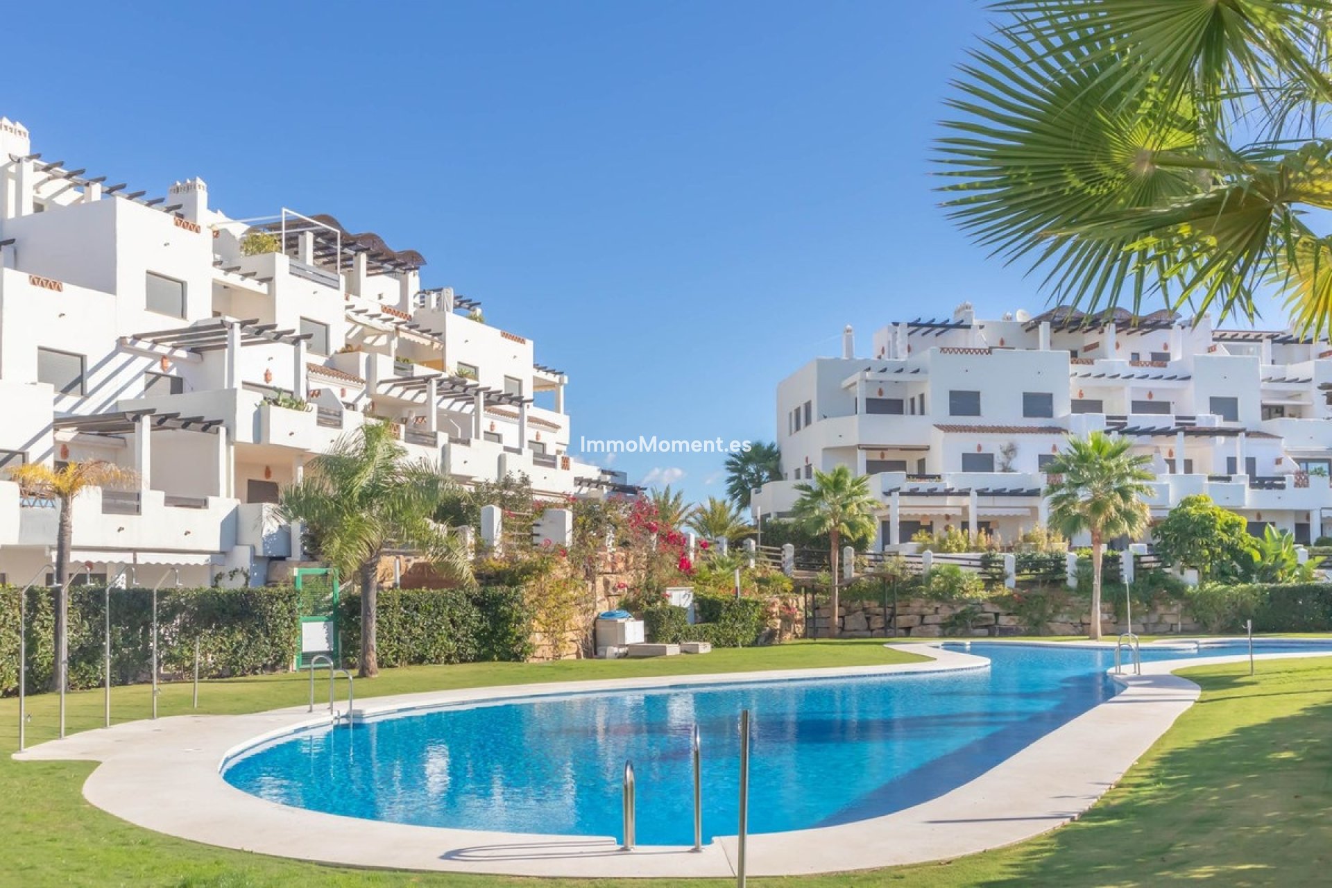 Resale - Apartment - Estepona - Estepona Centro