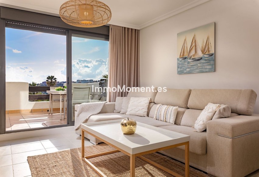 Resale - Apartment - Estepona - Estepona Centro