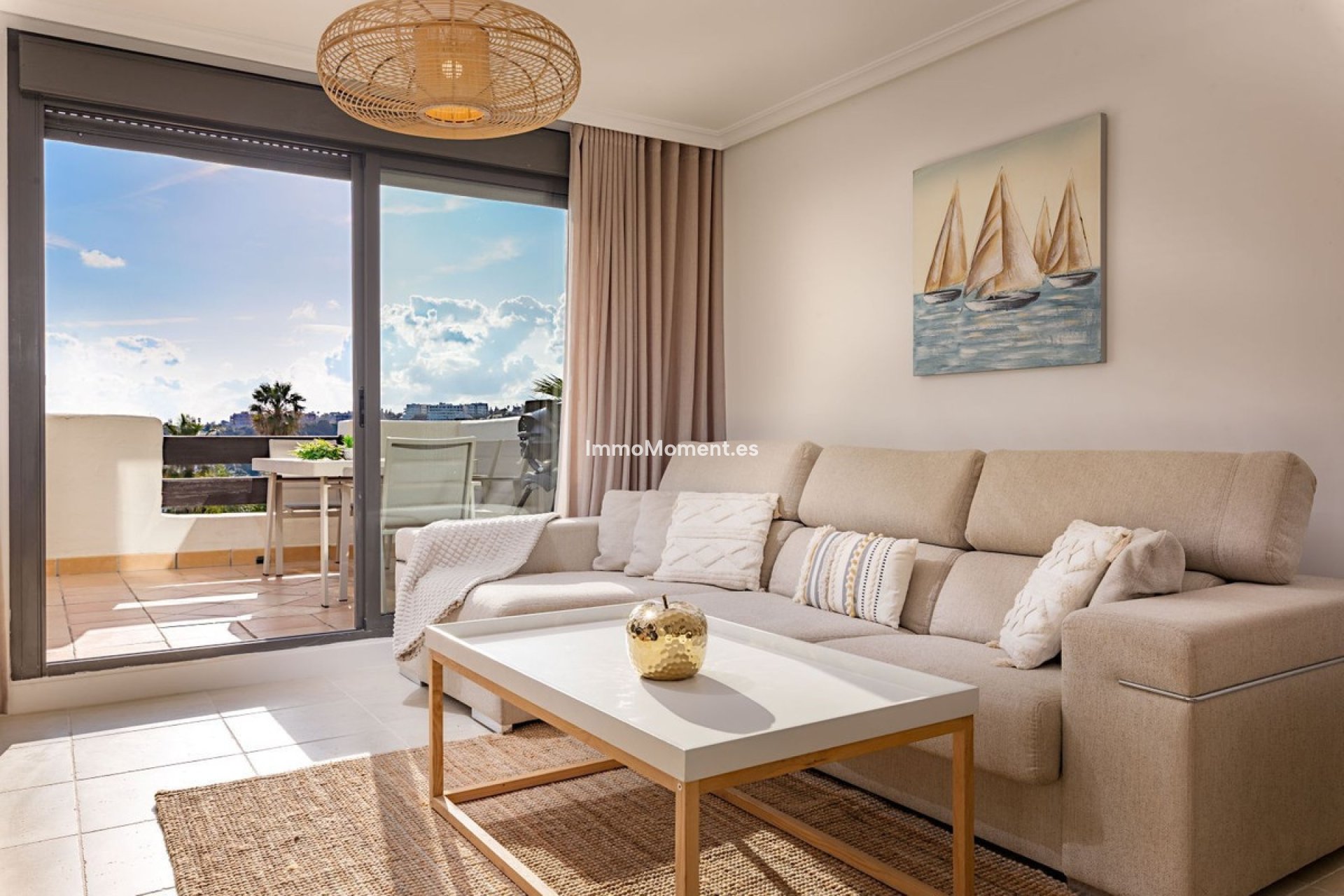 Resale - Apartment - Estepona - Estepona Centro