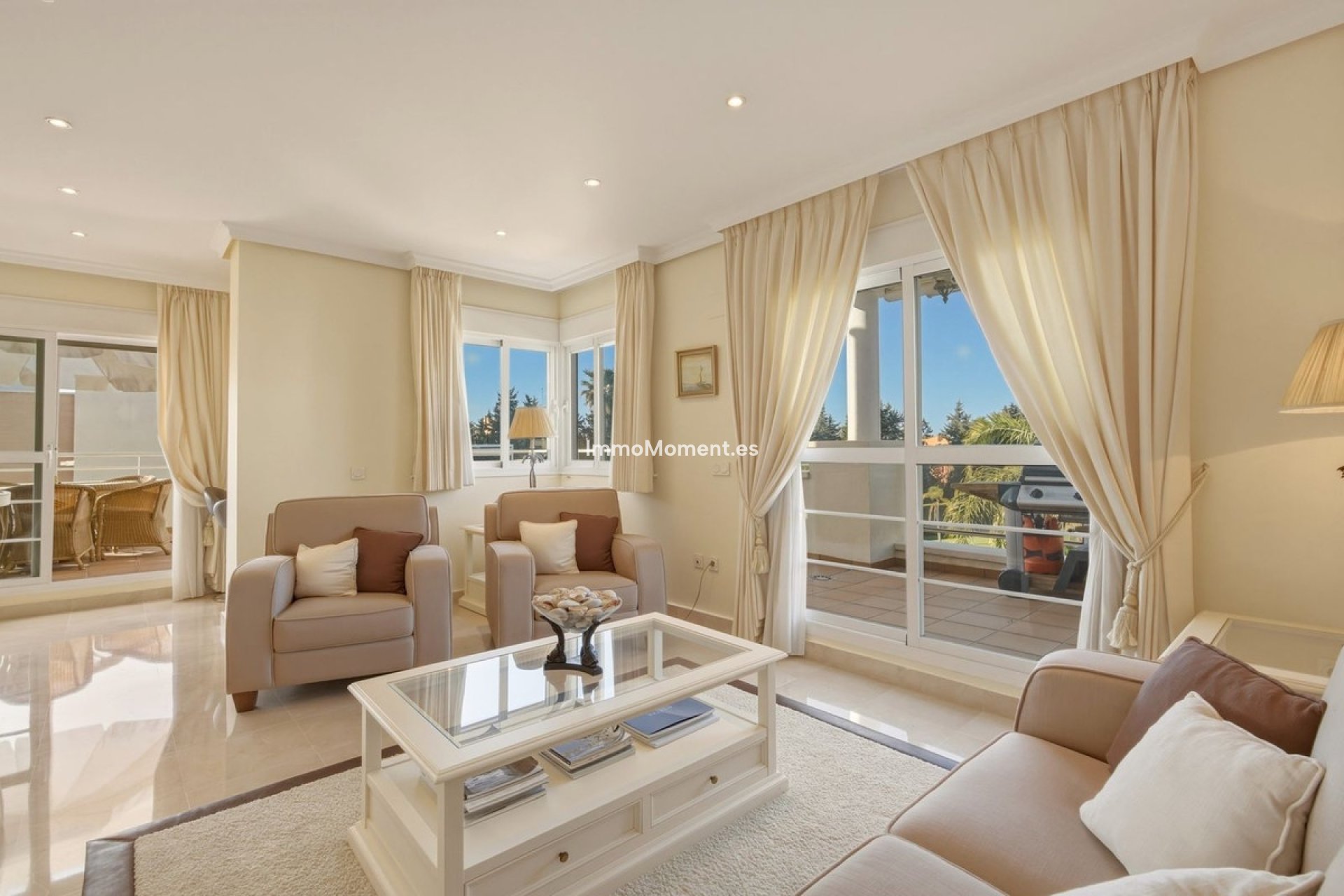 Resale - Apartment - Estepona - Estepona Centro