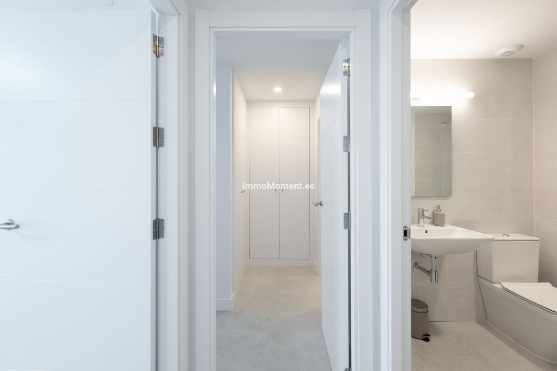 Resale - Apartment - Estepona - Estepona Centro