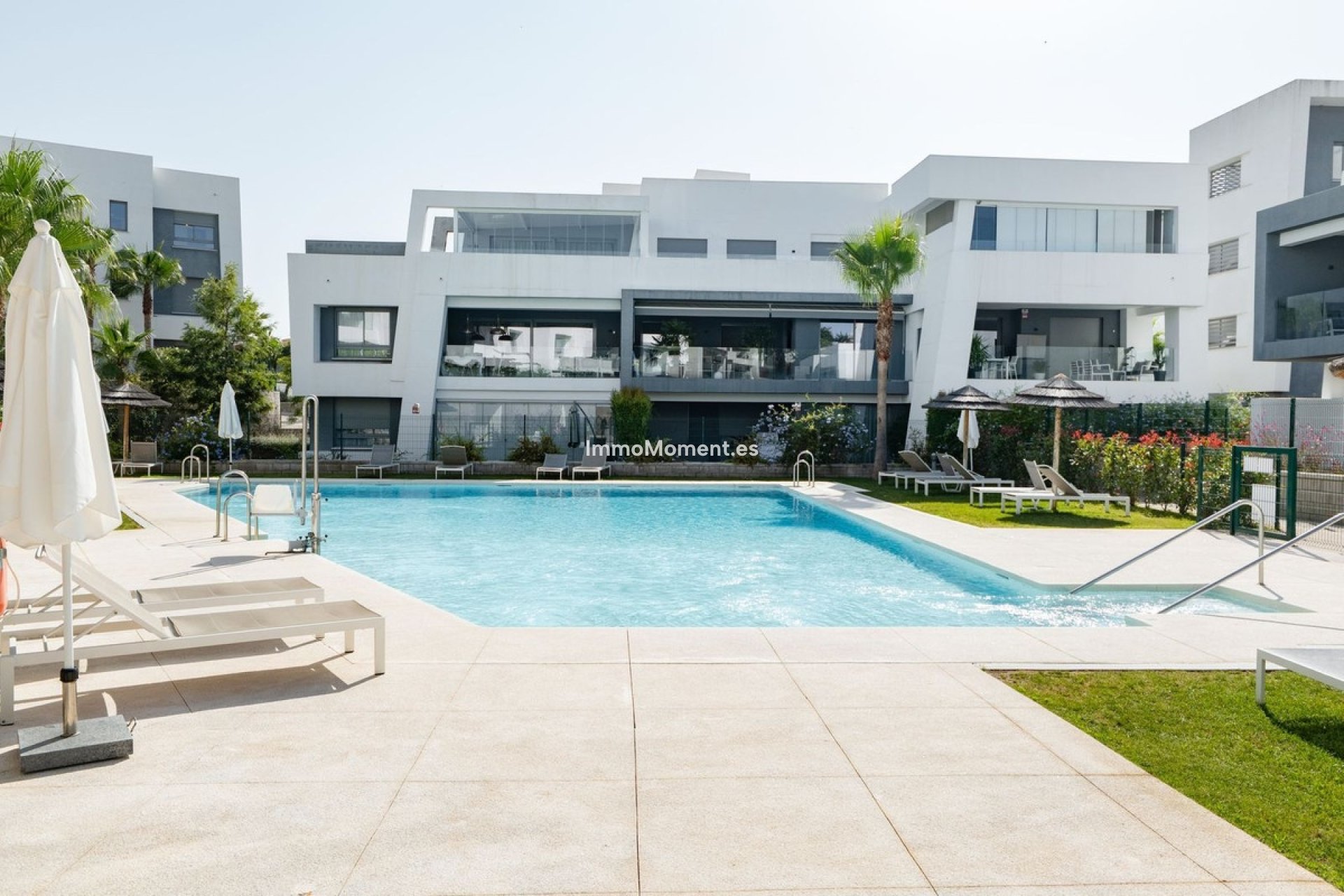 Resale - Apartment - Estepona - Estepona Centro