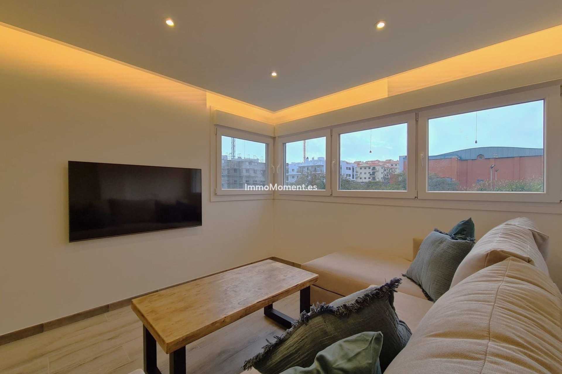 Resale - Apartment - Estepona - Estepona Centro