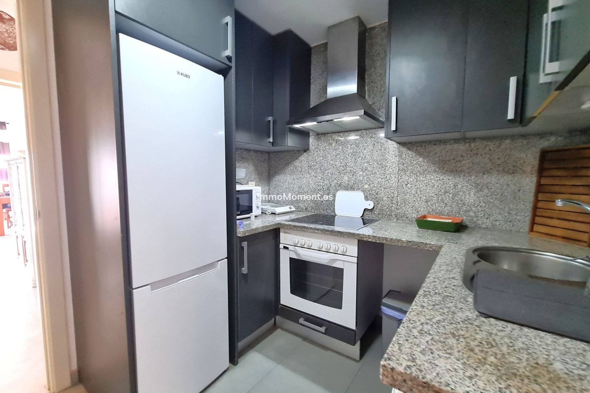 Resale - Apartment - Estepona - Estepona Centro