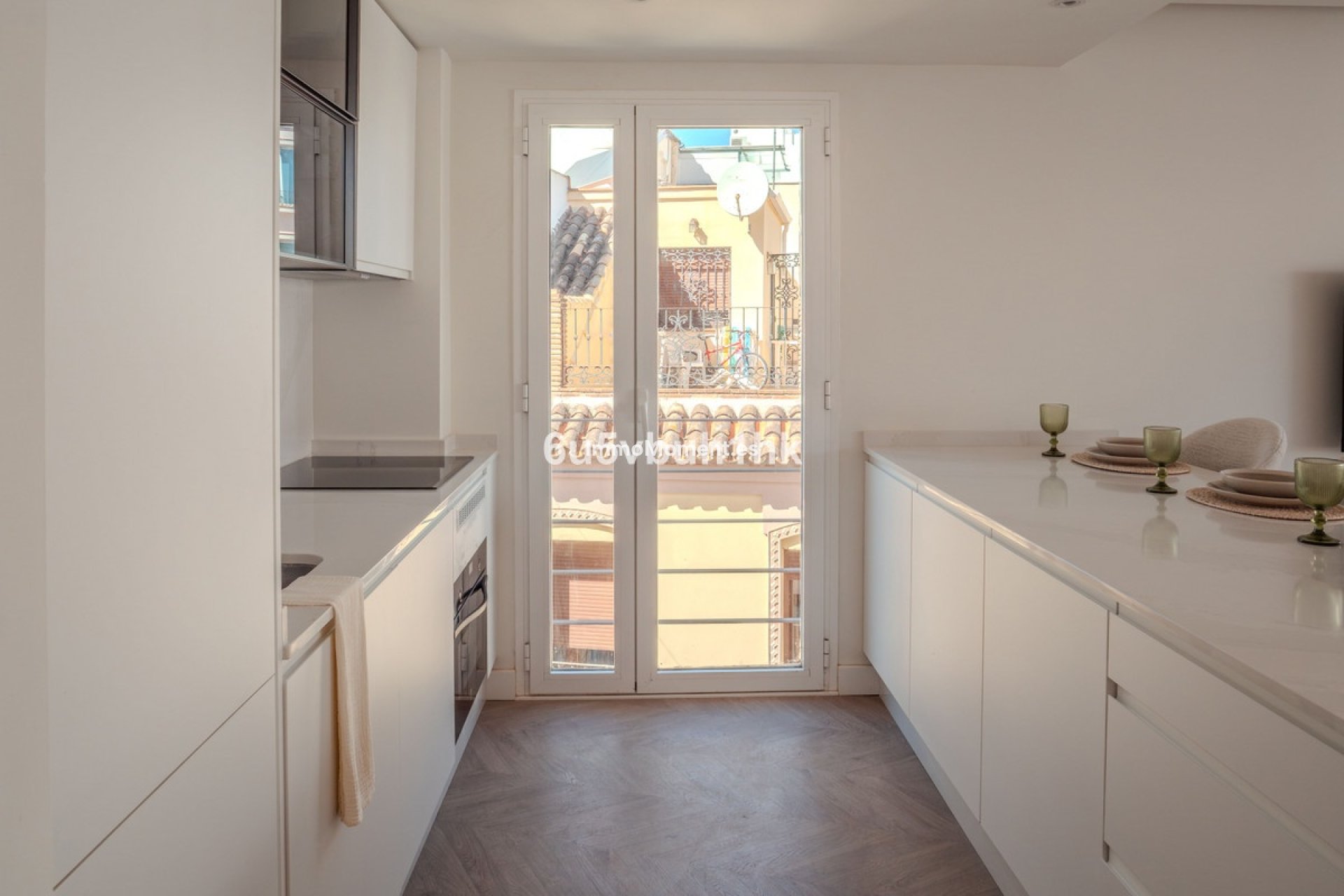 Resale - Apartment - Estepona - Estepona Centro