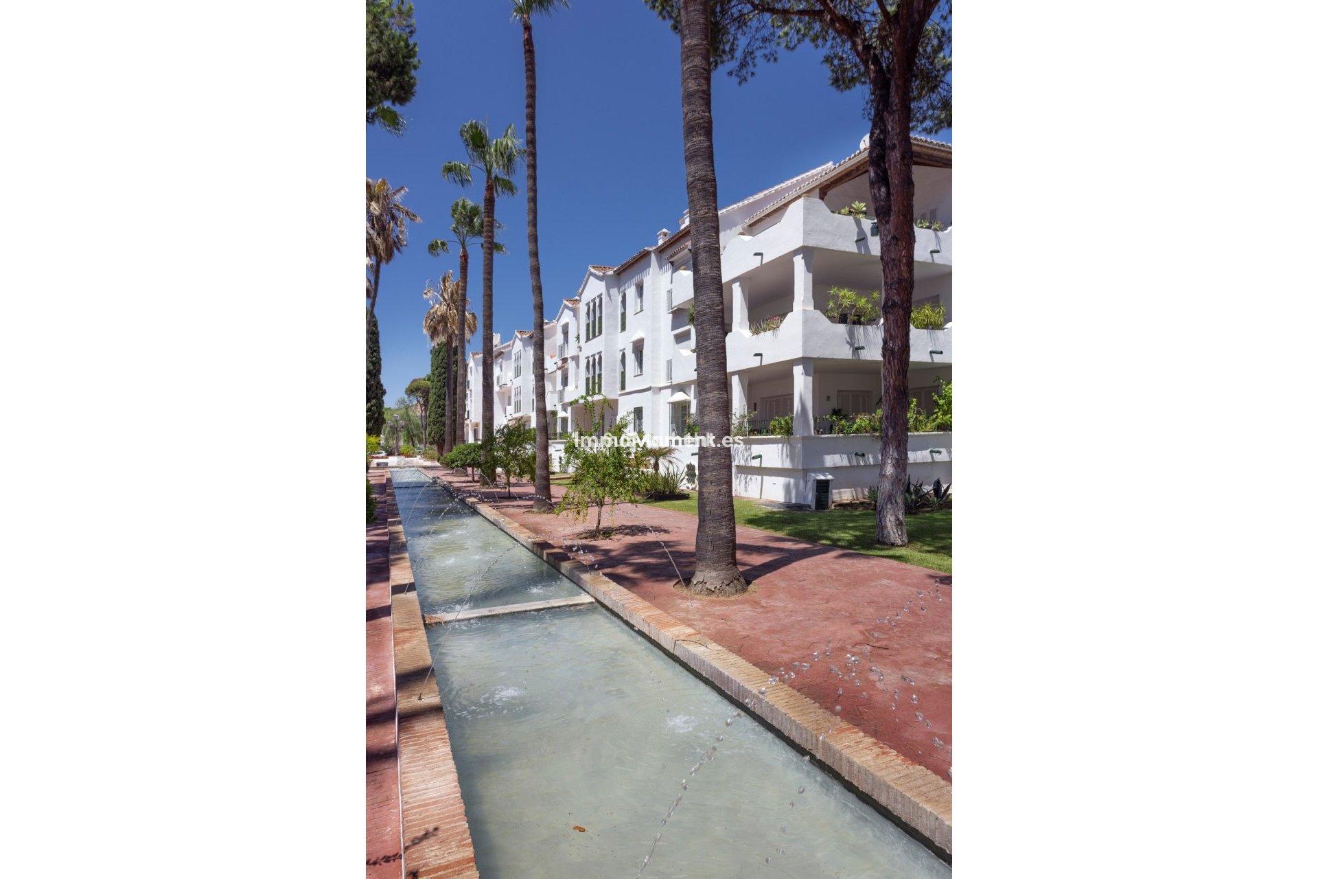 Resale - Apartment - Estepona - Estepona Centro