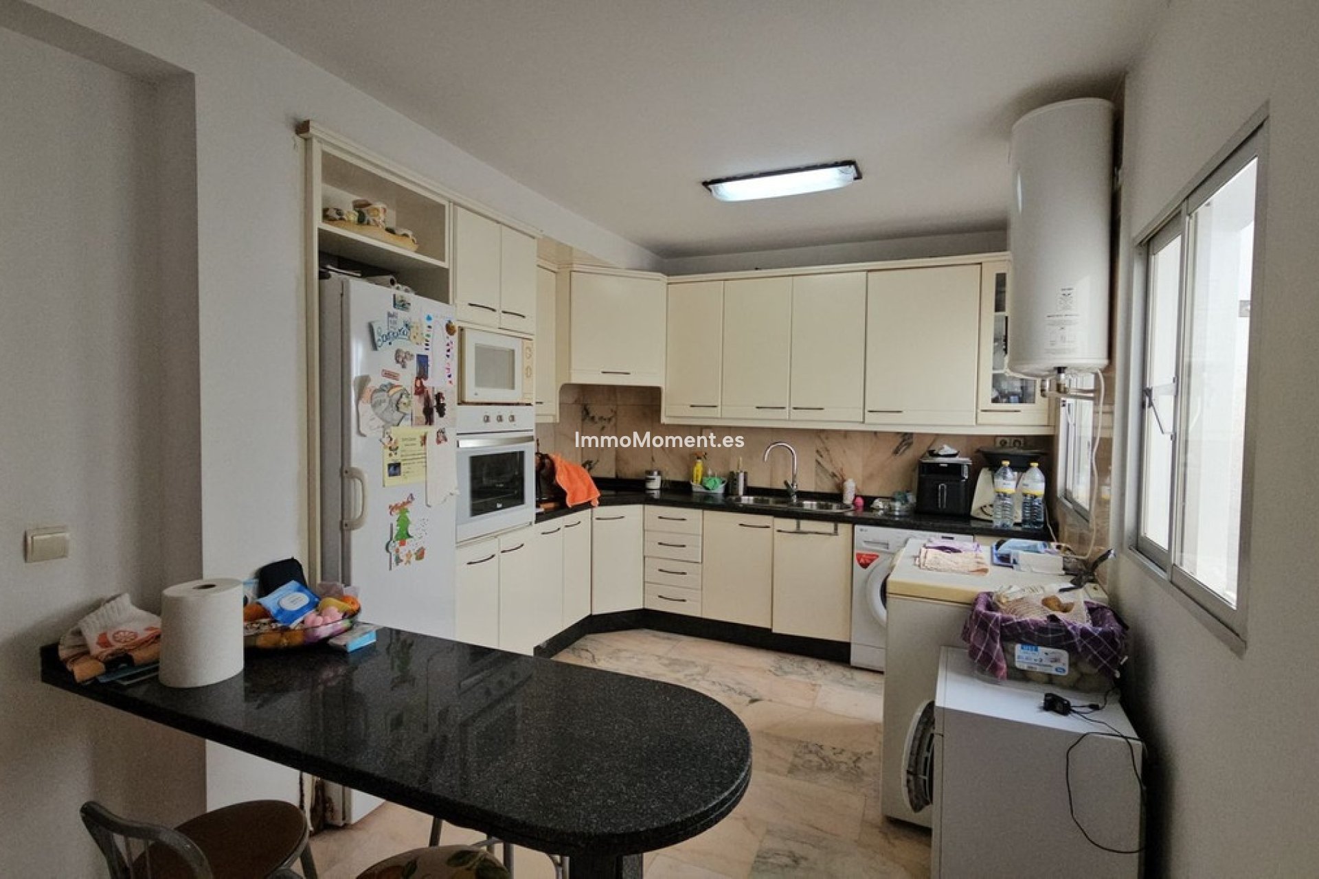 Resale - Apartment - Estepona - Estepona Centro