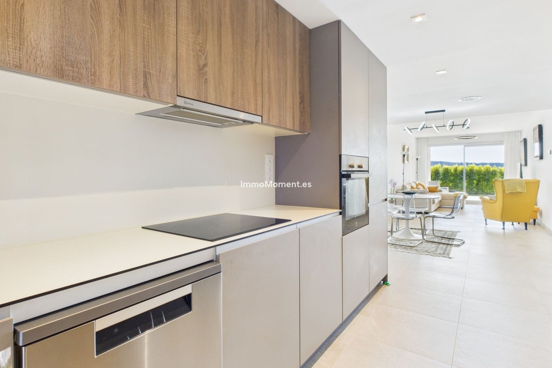 Resale - Apartment - Estepona - Estepona Centro