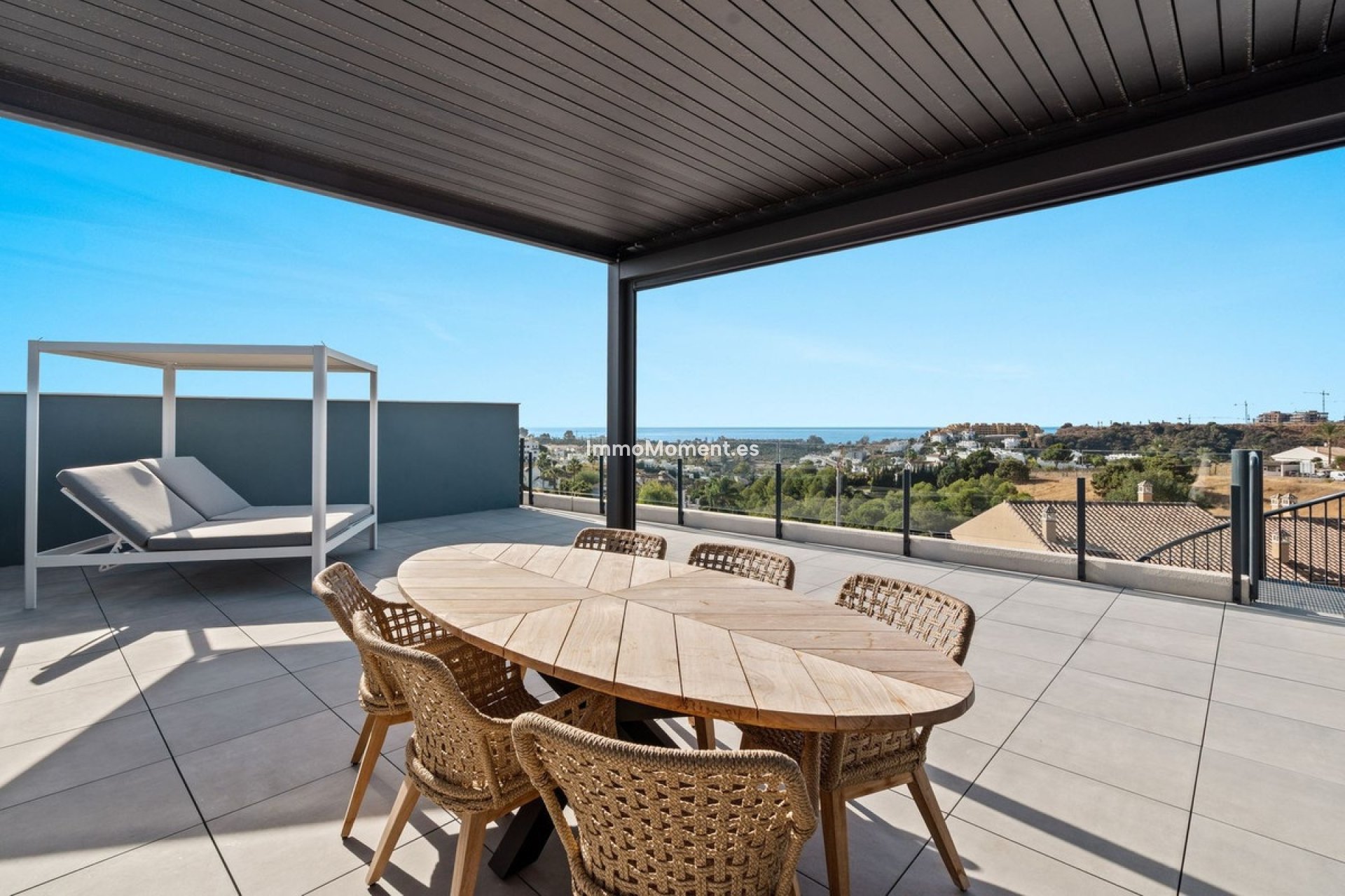 Resale - Apartment - Estepona - Estepona Centro