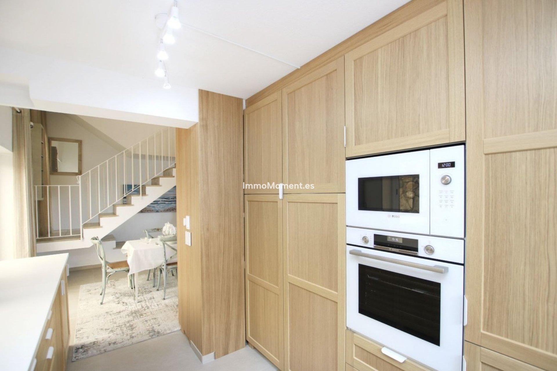 Resale - Apartment - Estepona - Estepona Centro