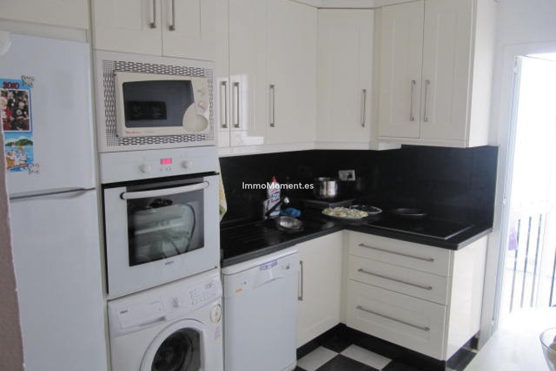 Resale - Apartment - Estepona - Estepona Centro