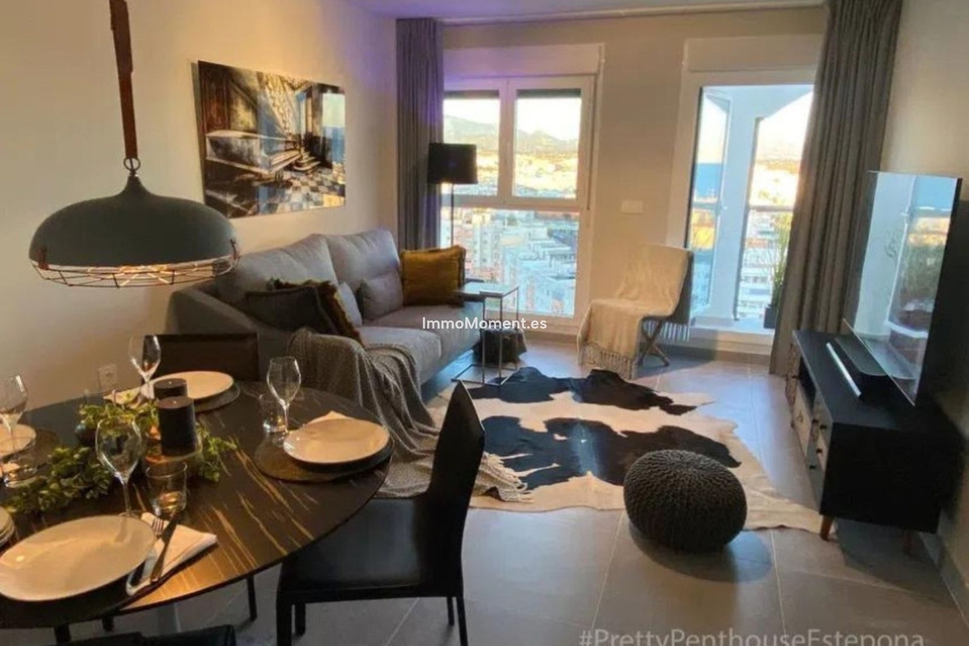 Resale - Apartment - Estepona - Estepona Centro