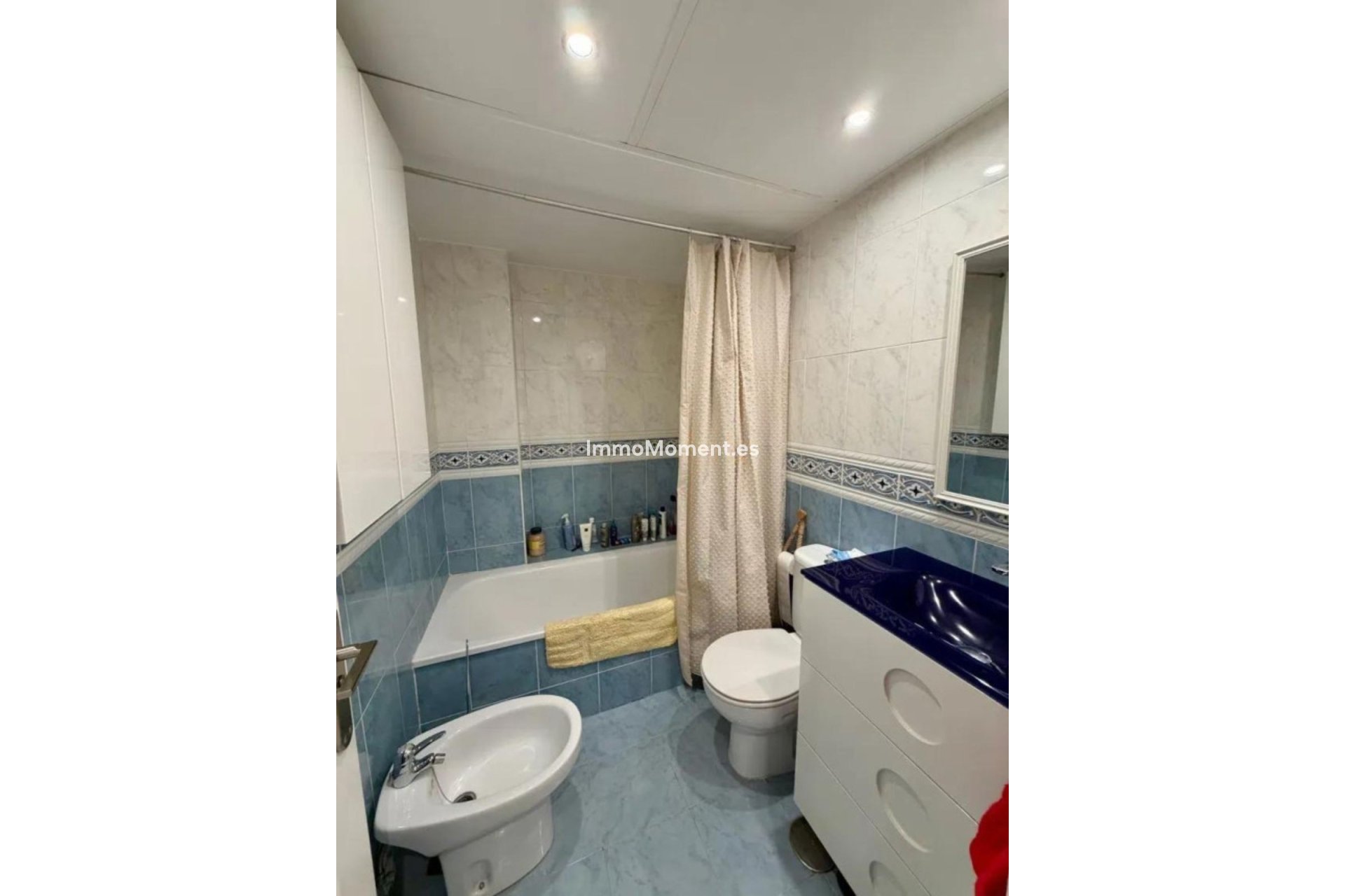 Resale - Apartment - Estepona - Estepona Centro