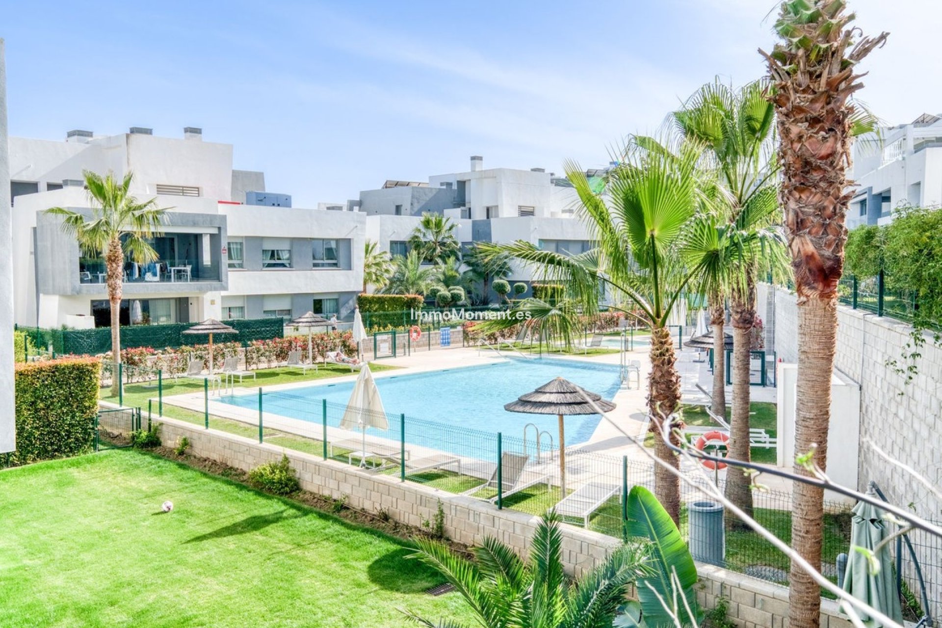 Resale - Apartment - Estepona - Estepona Centro
