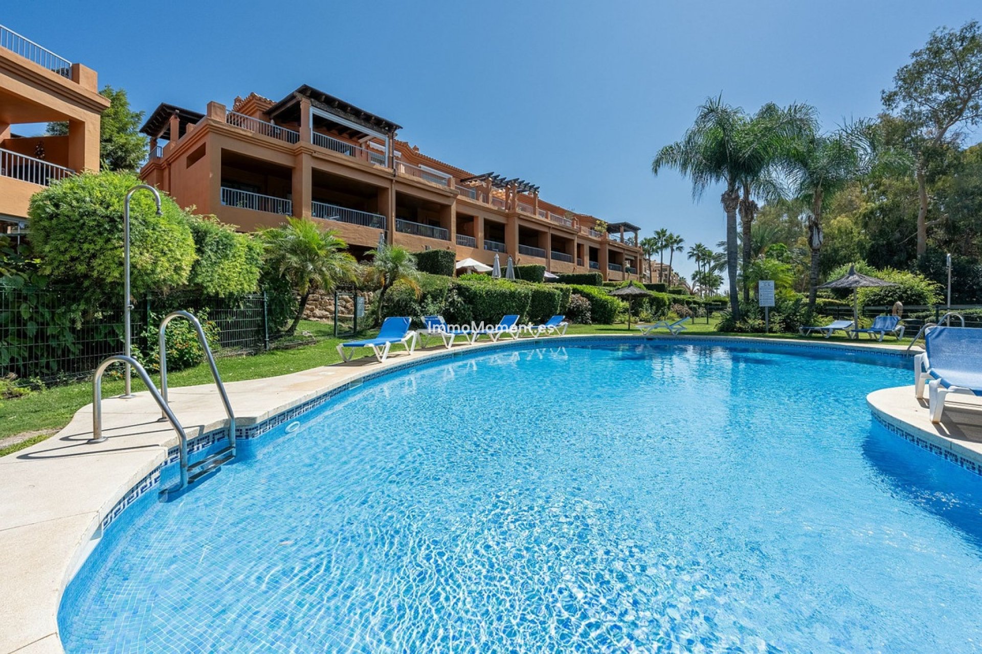 Resale - Apartment - Estepona - Estepona Centro