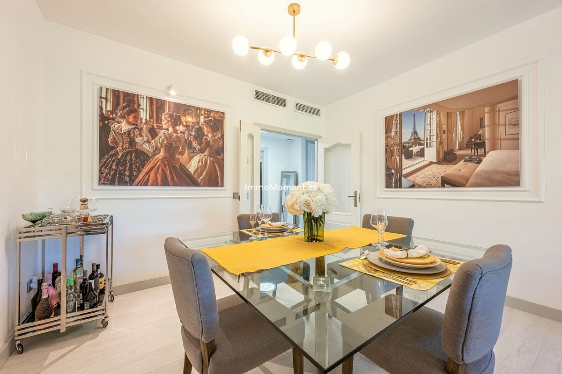 Resale - Apartment - Estepona - Estepona Centro