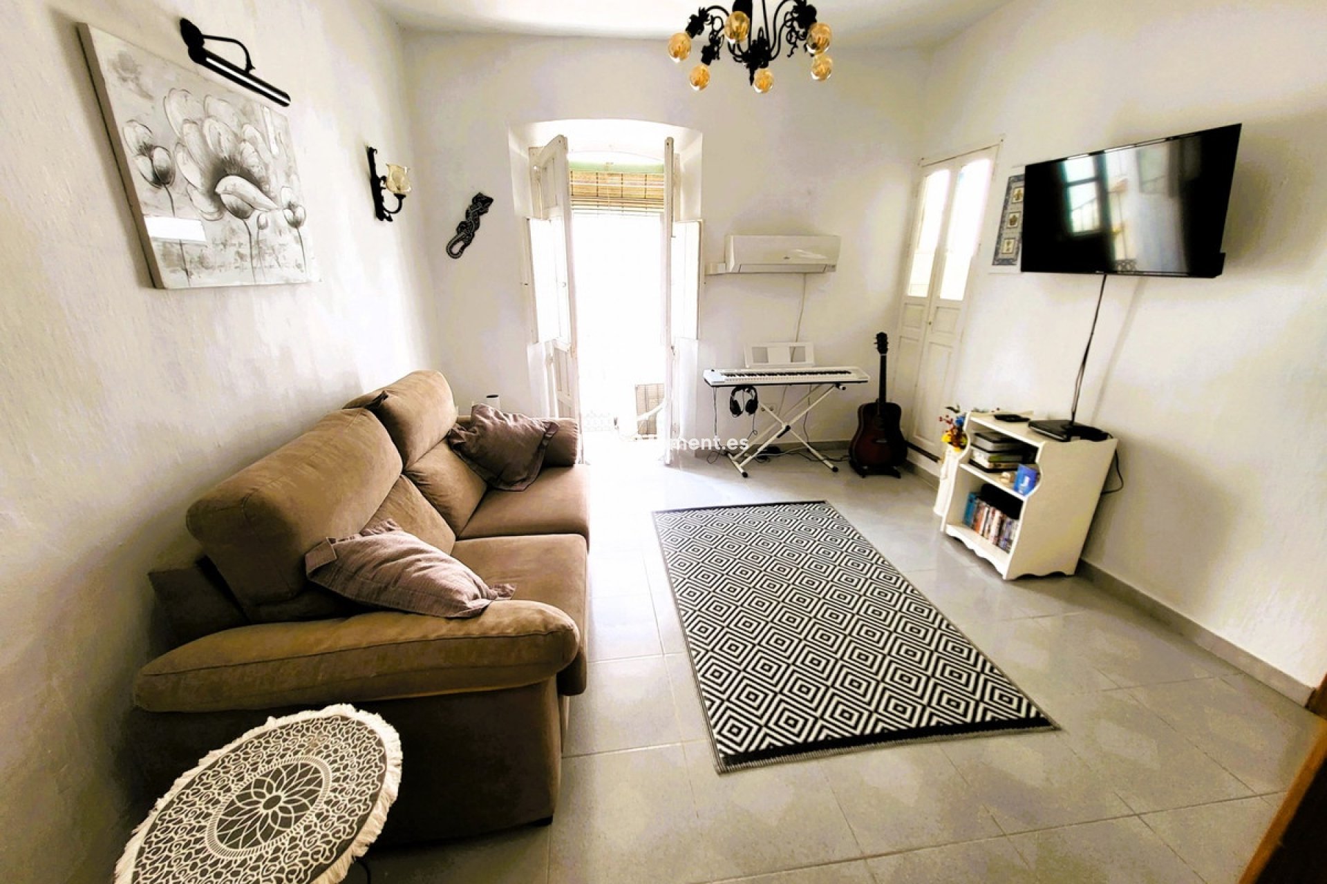 Resale - Apartment - Estepona - Estepona Centro