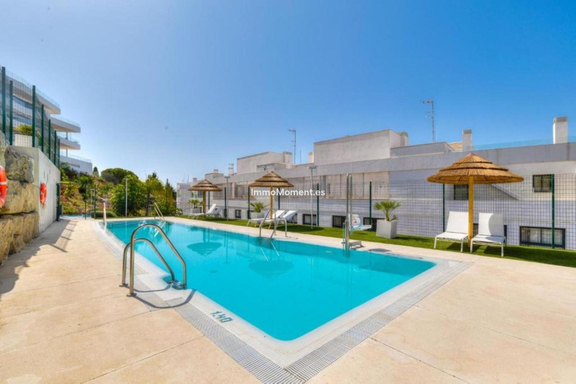 Resale - Apartment - Estepona - Estepona Centro