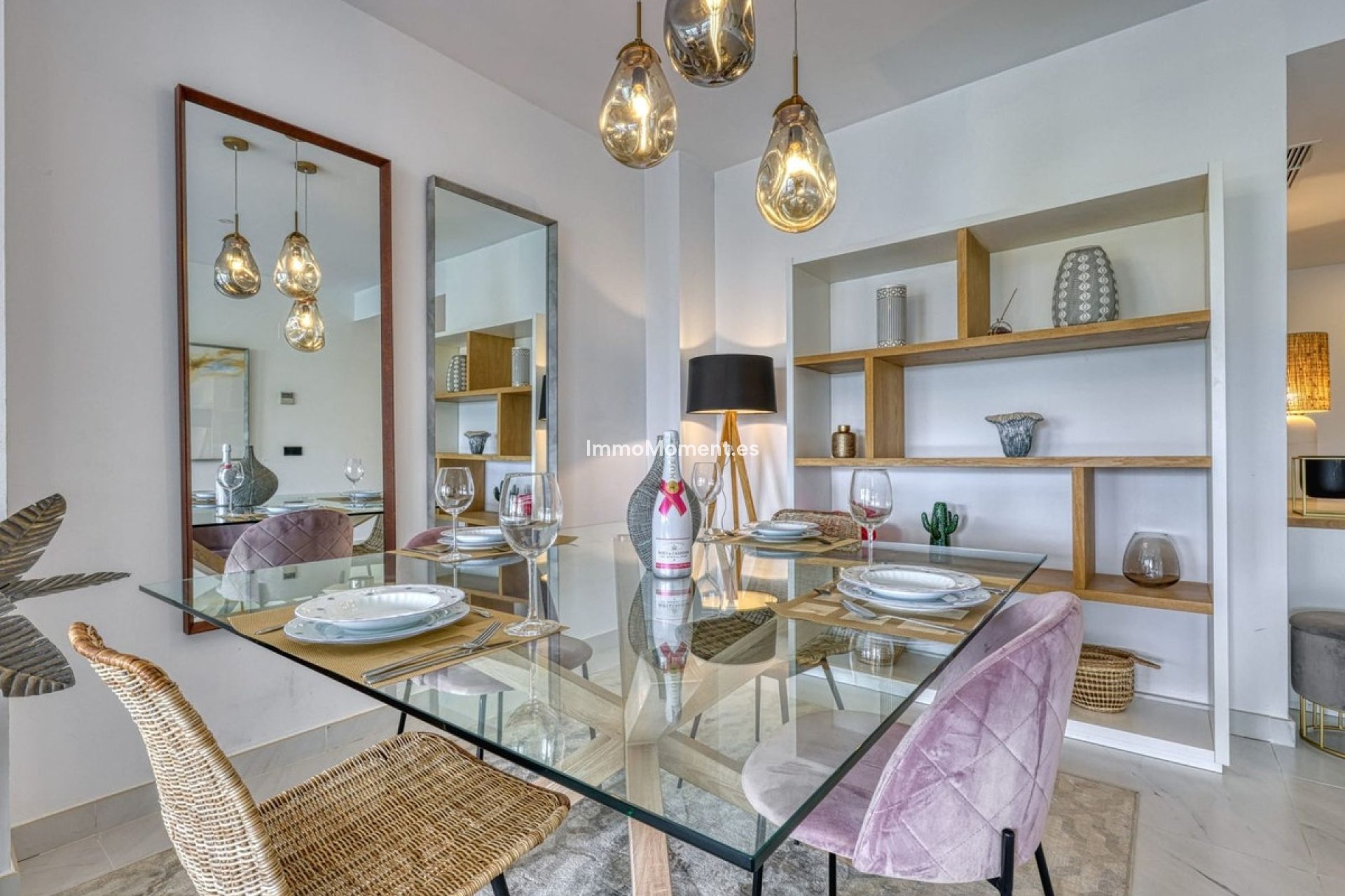 Resale - Apartment - Estepona - Estepona Centro