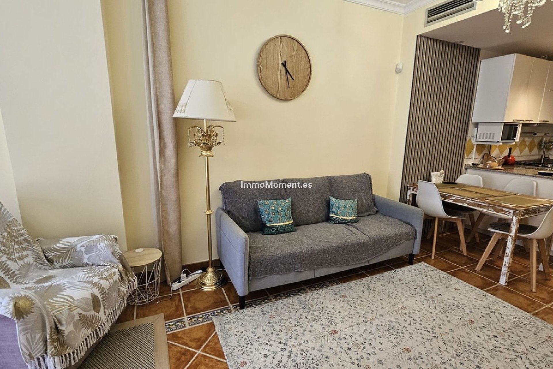 Resale - Apartment - Estepona - Estepona Centro