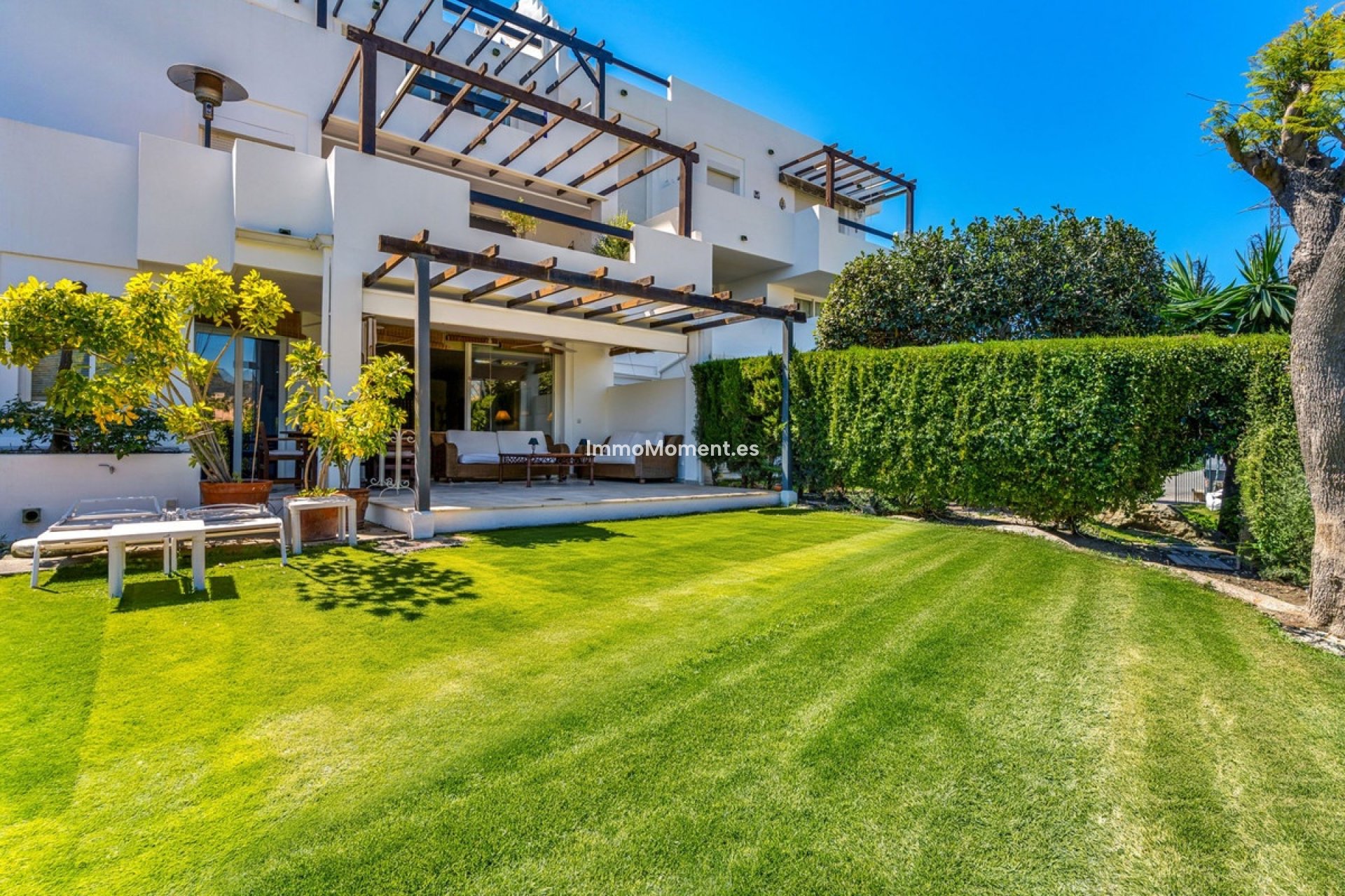 Resale - Apartment - Estepona - Estepona Centro